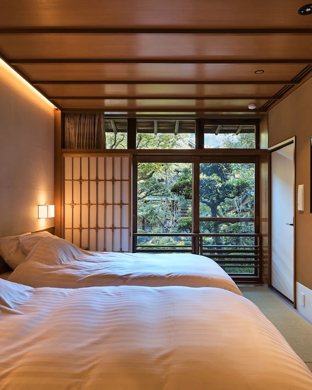 Nishimuraya Honkan - Japan - Rexby, image size:1080x1350