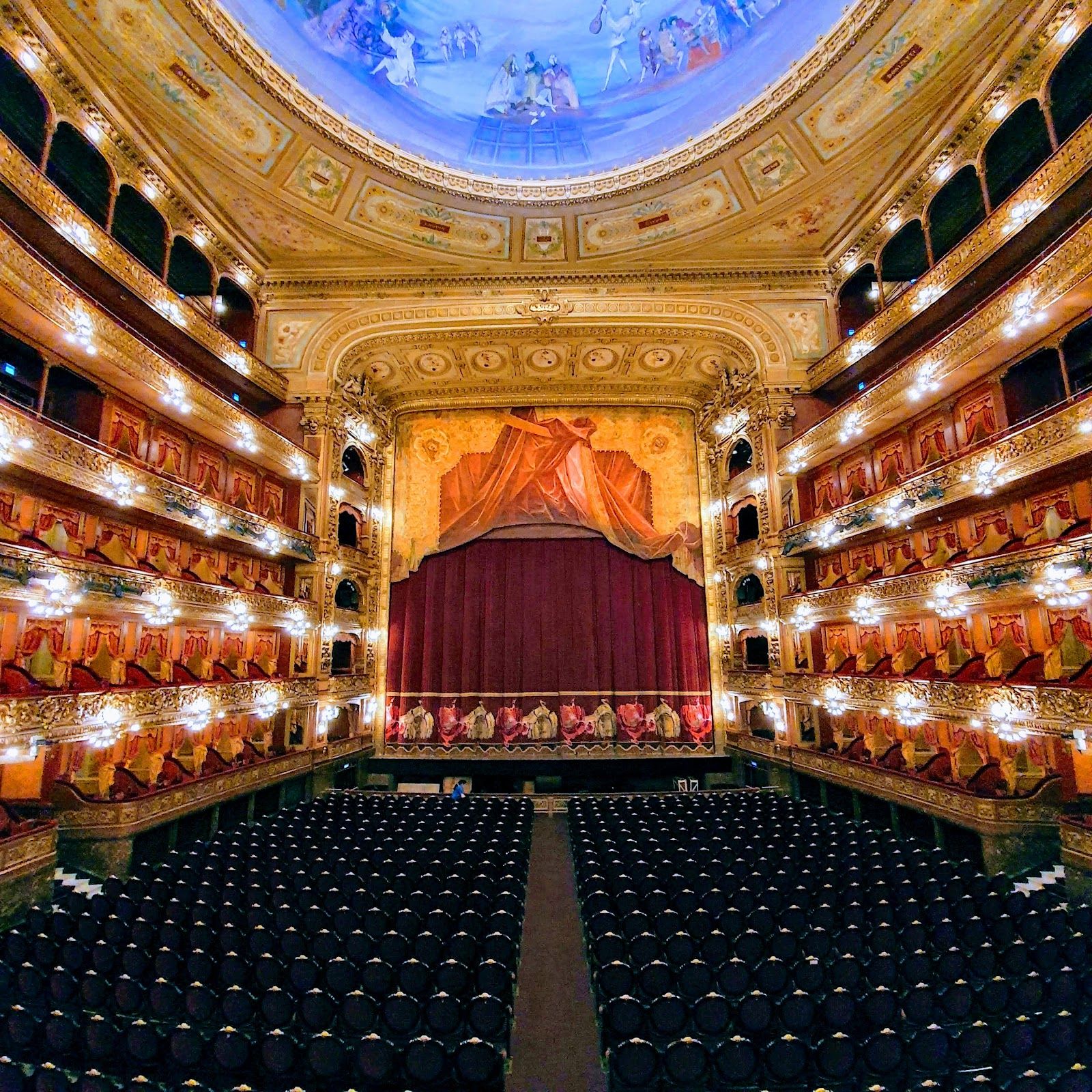 Teatro Colón