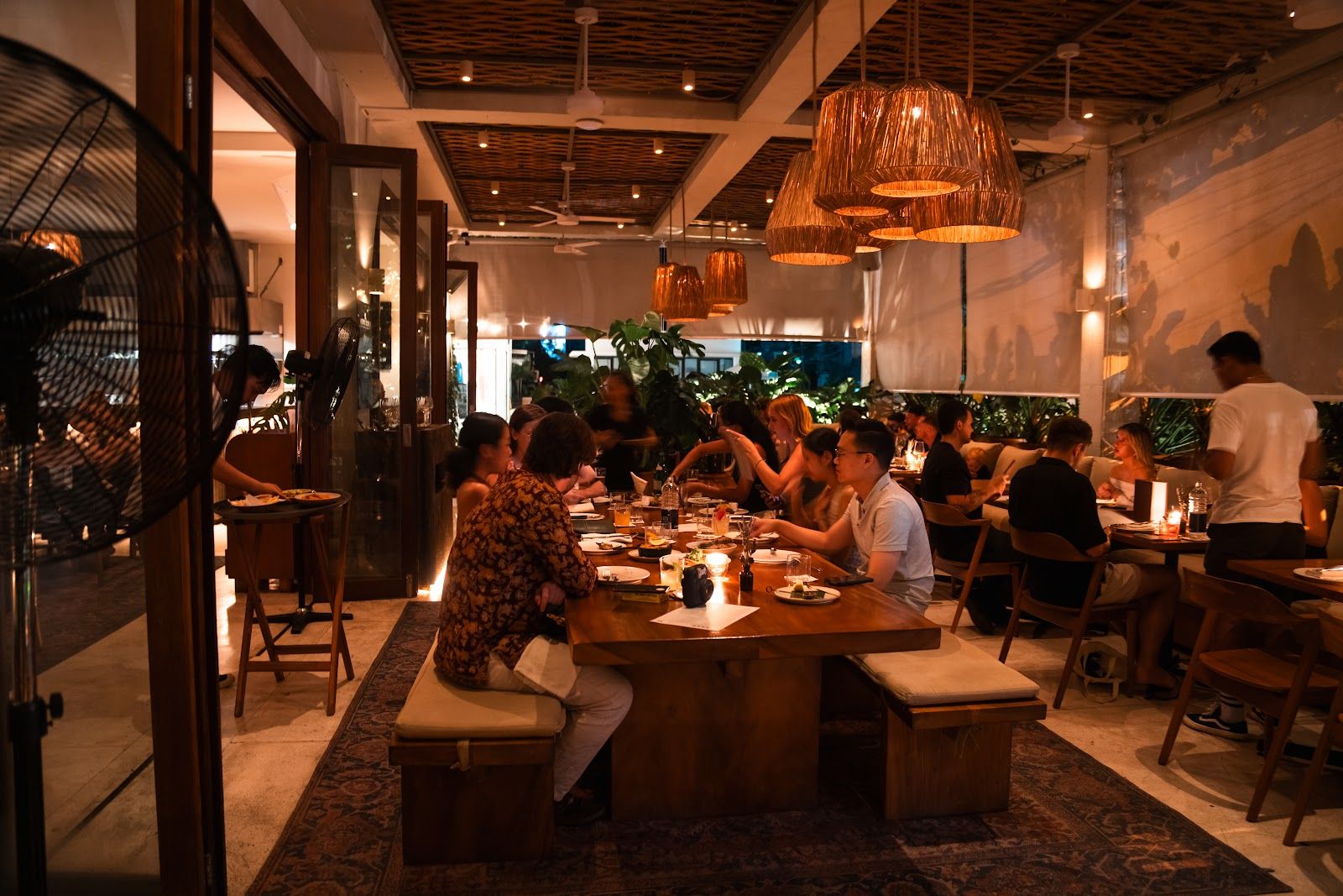 MASONRY. Restaurant Uluwatu