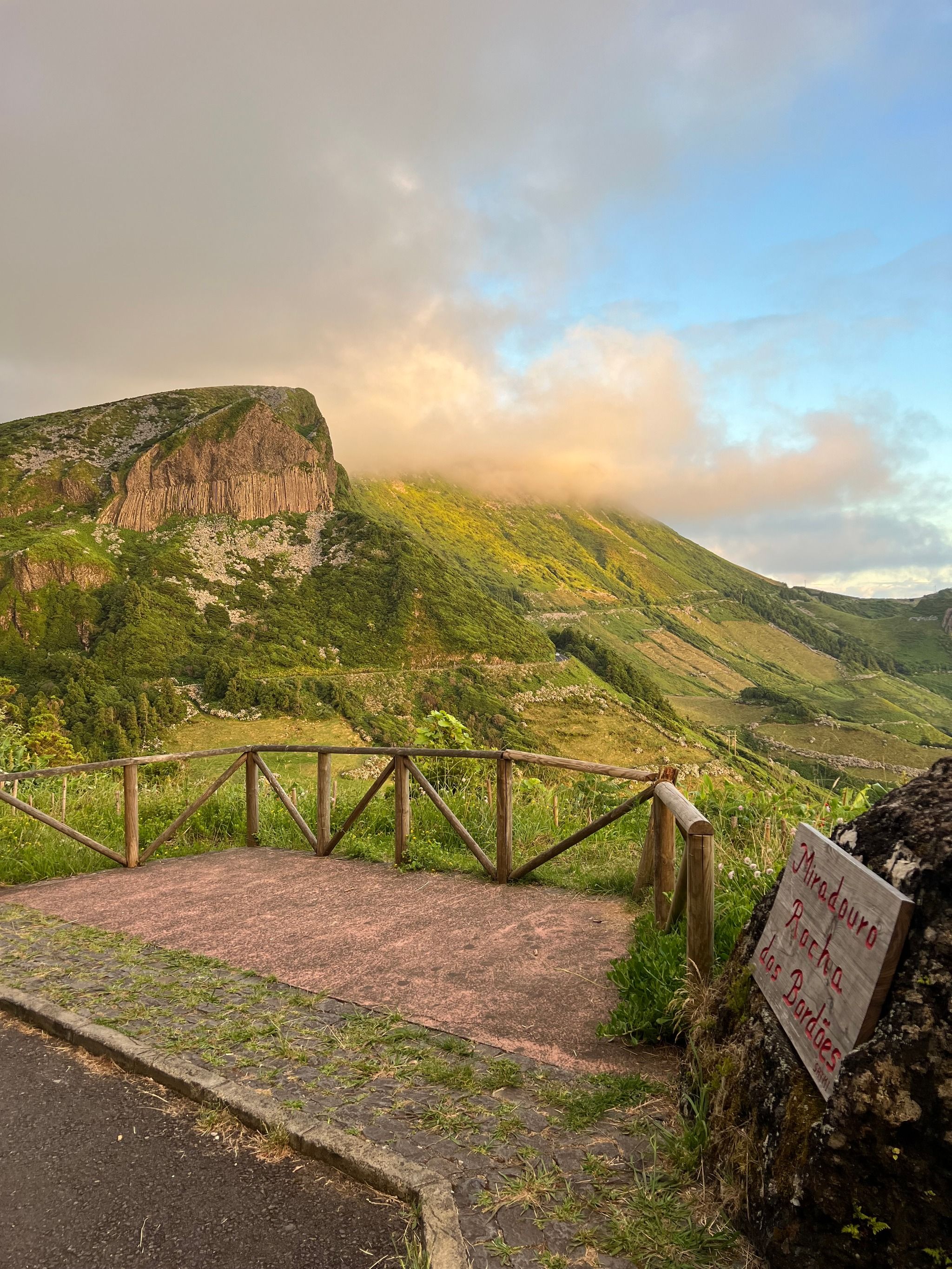 Rocha dos Bordões Viewpoint