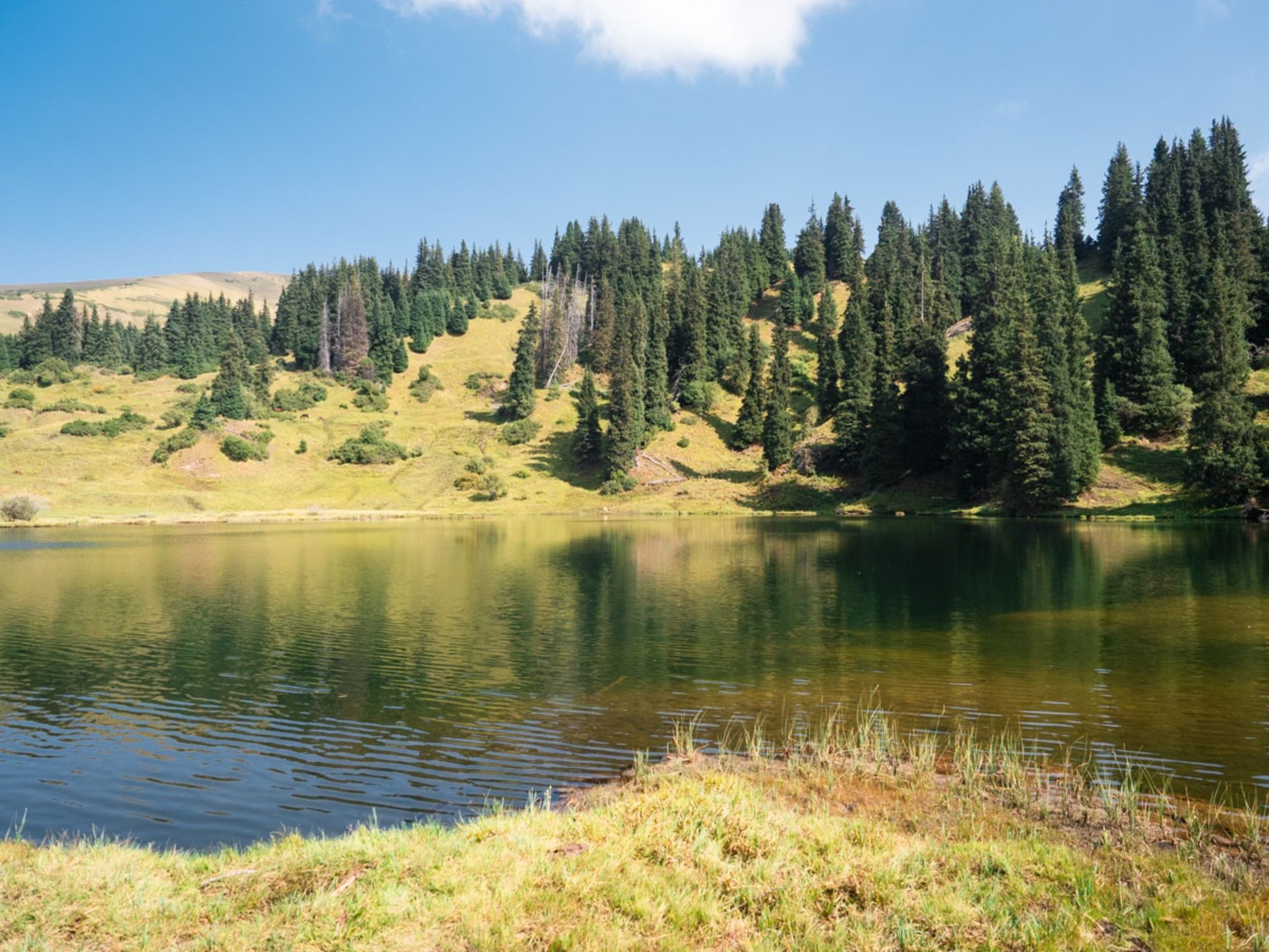 Turnaluu-Kol lake hike