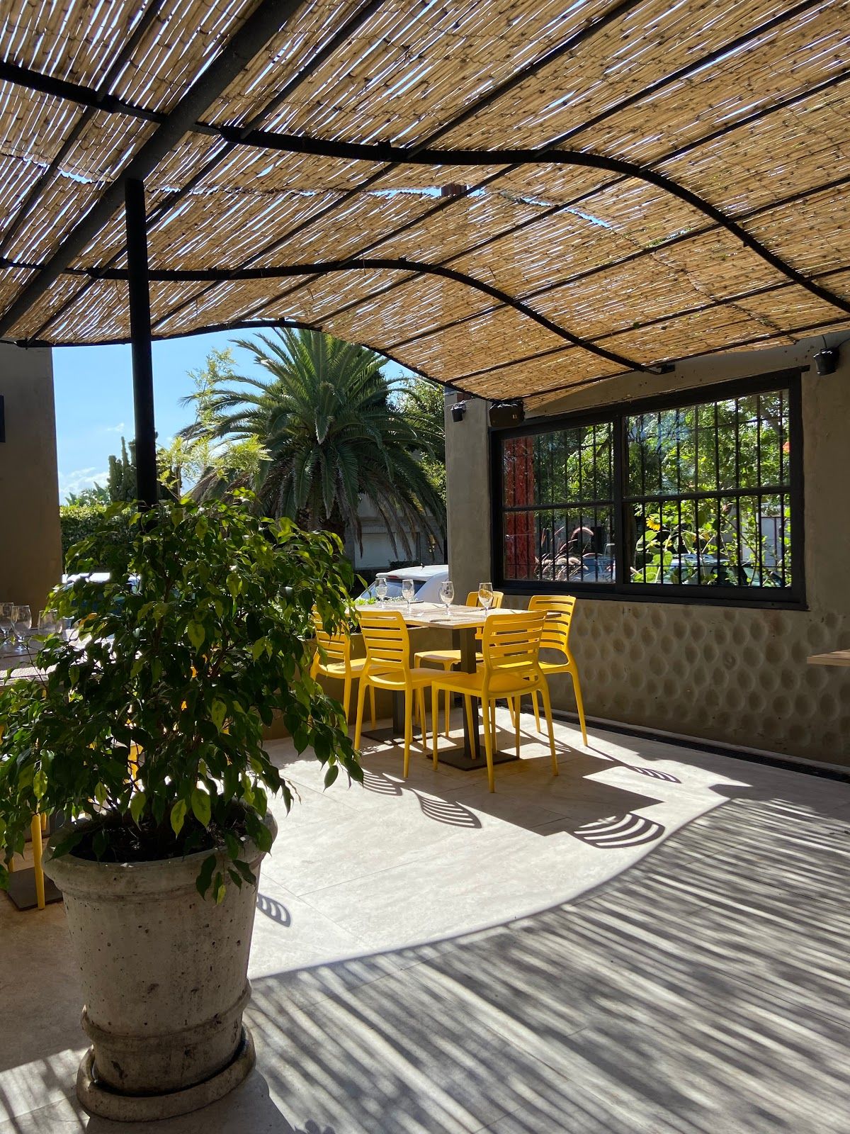 Las Pavas Restaurant