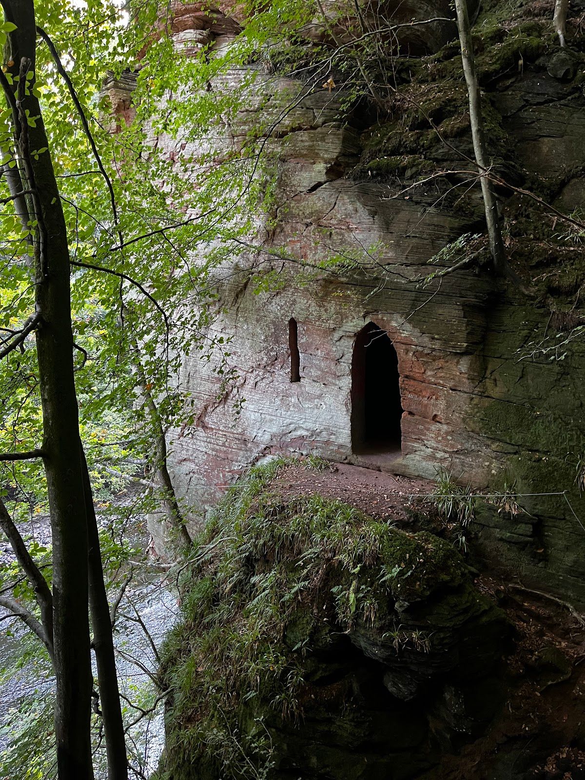 Wallace's Cave Auchinleck