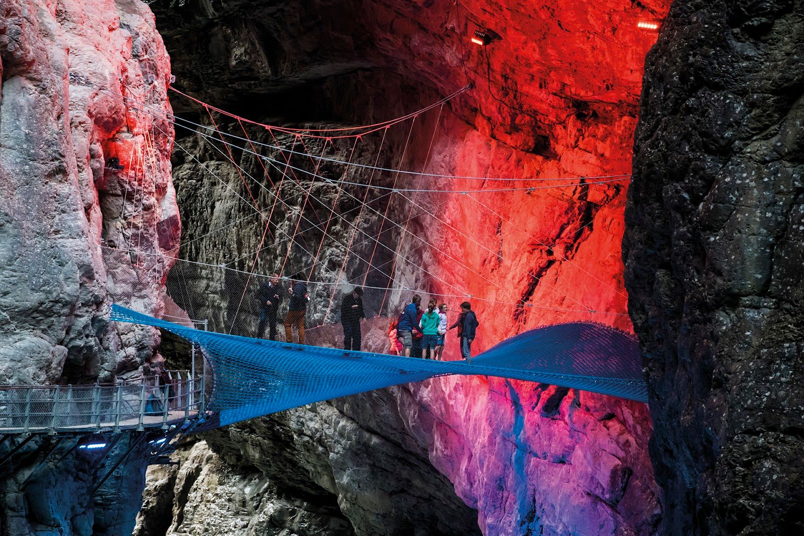 OUTDOOR - Glacier Canyon Grindelwald
