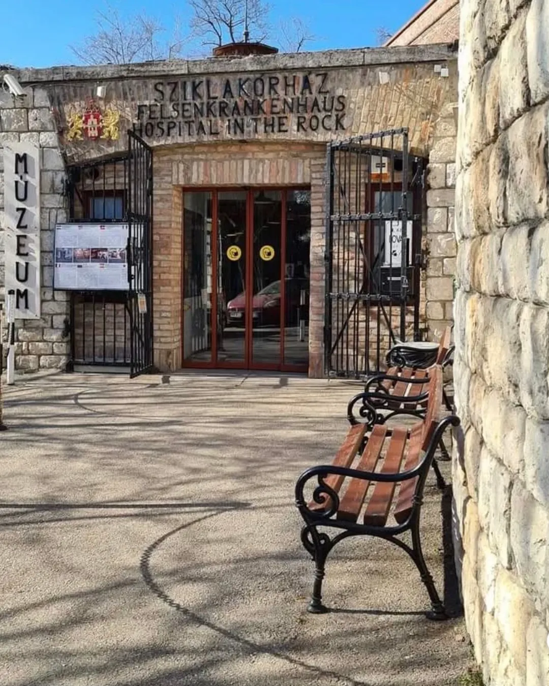 Sziklakórház Atombunker Múzeum