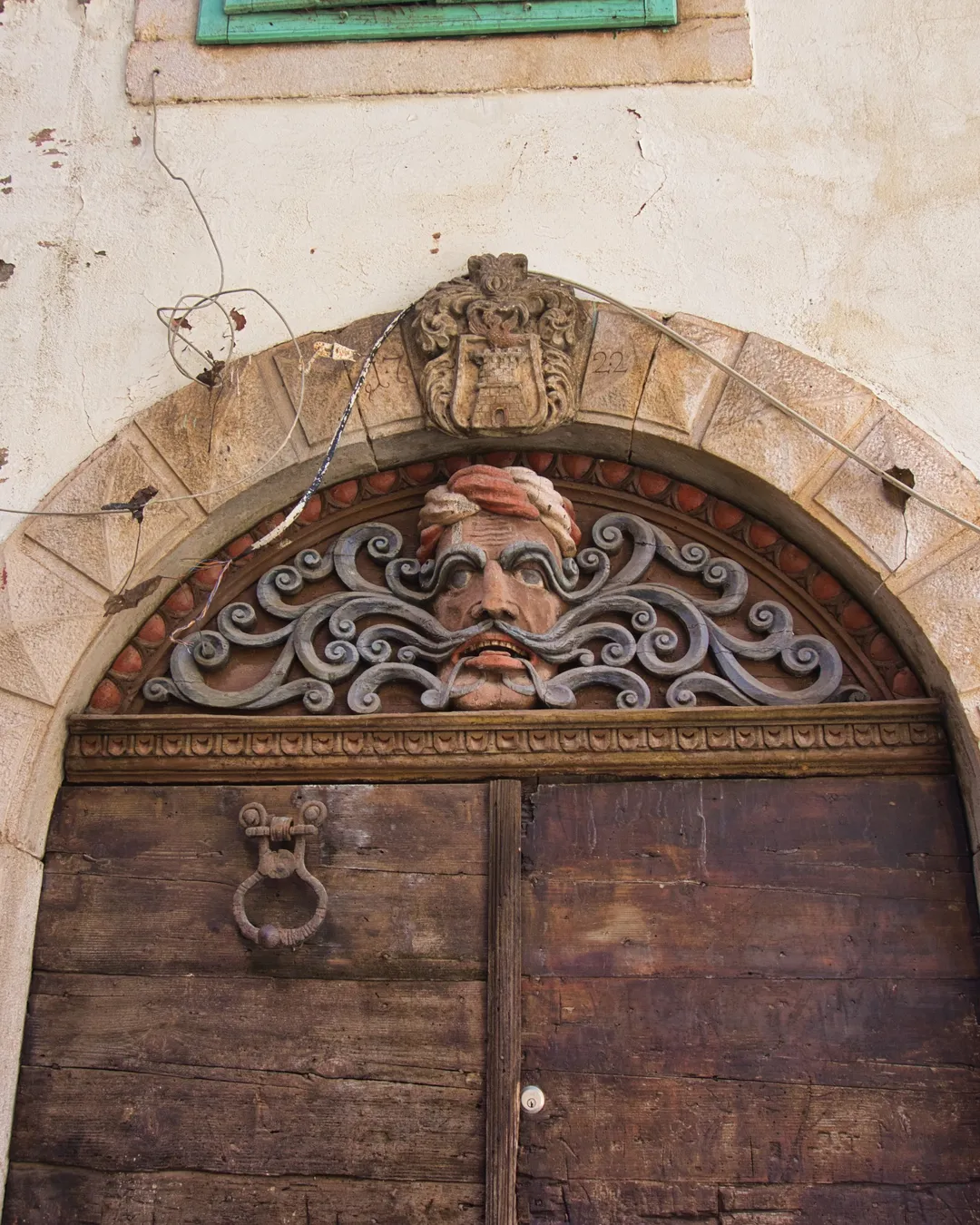 Mustaćon