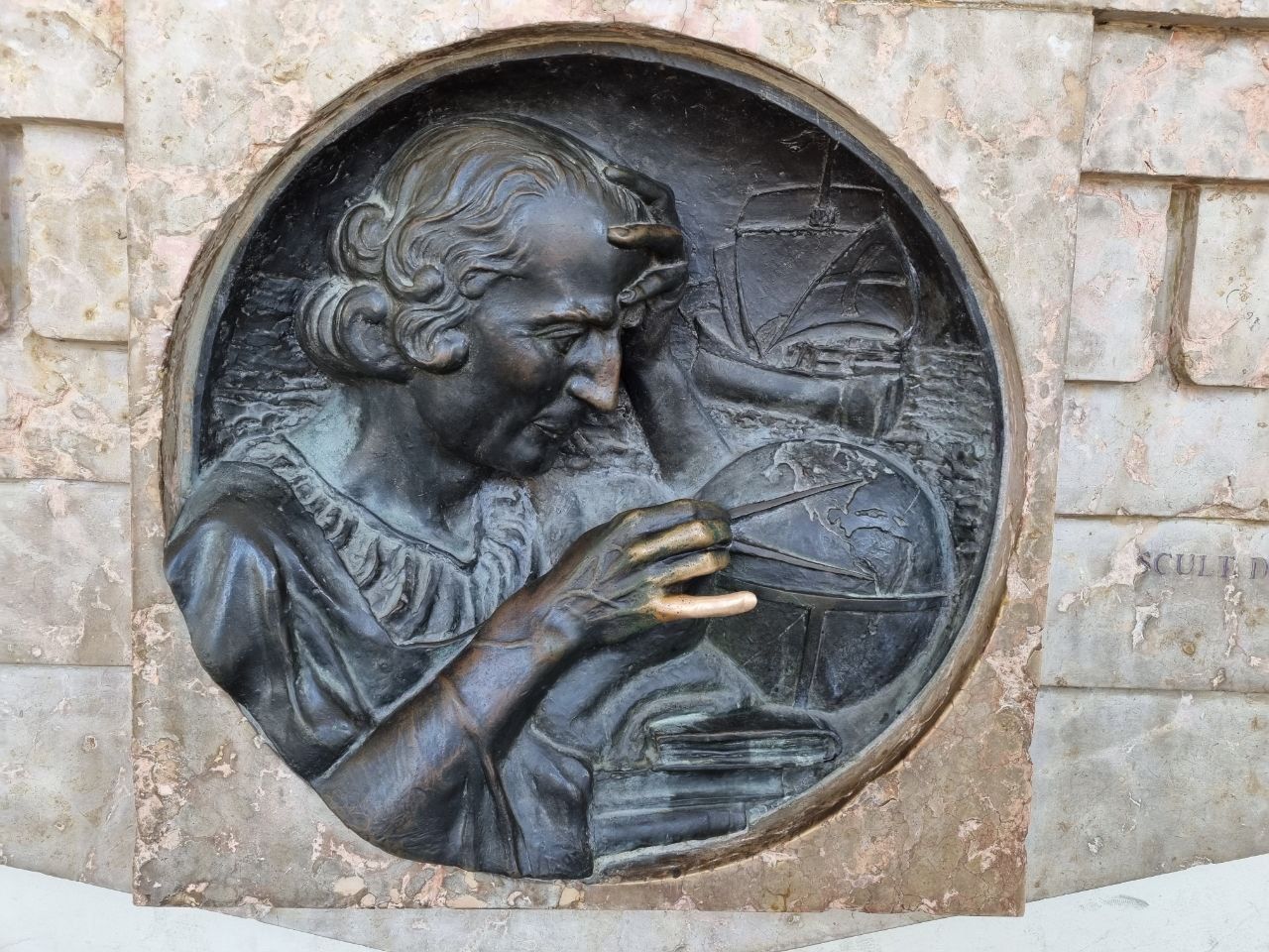 Turim: Dedo de Cristovão Colombo