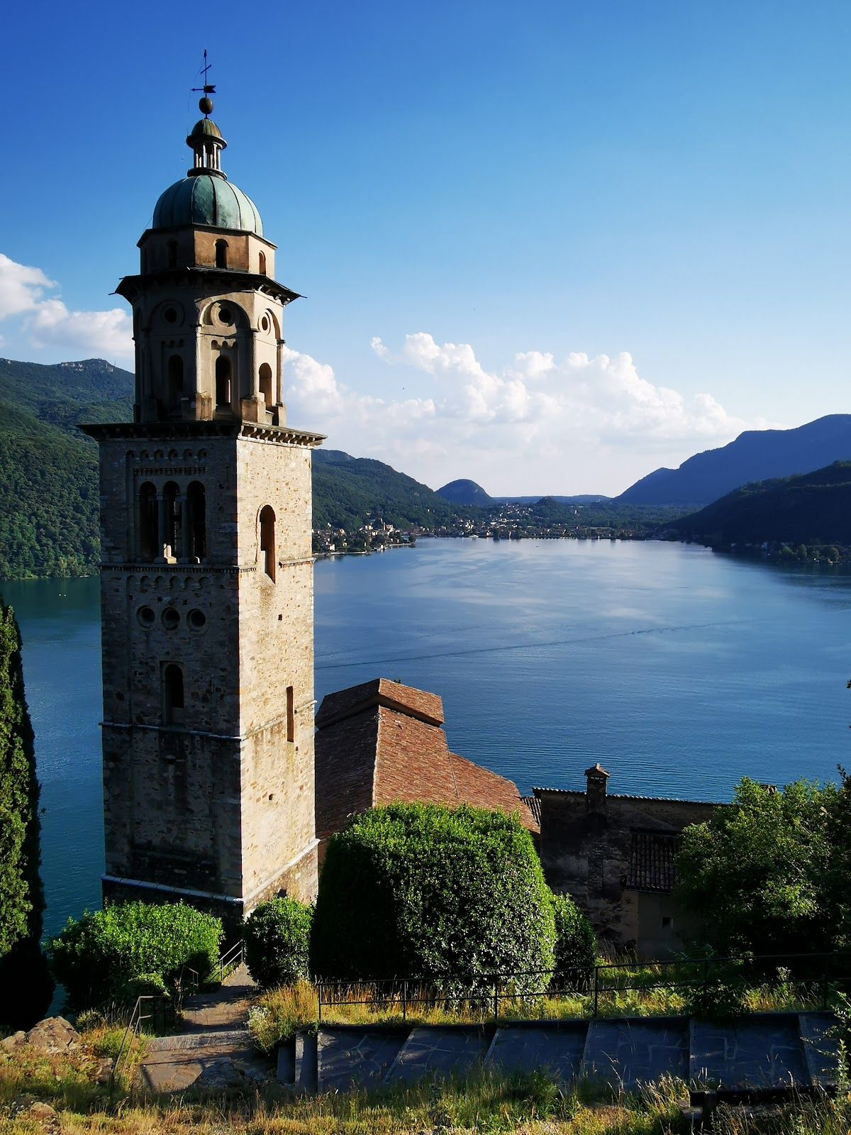 Swingtheworld by Radio Morcote International