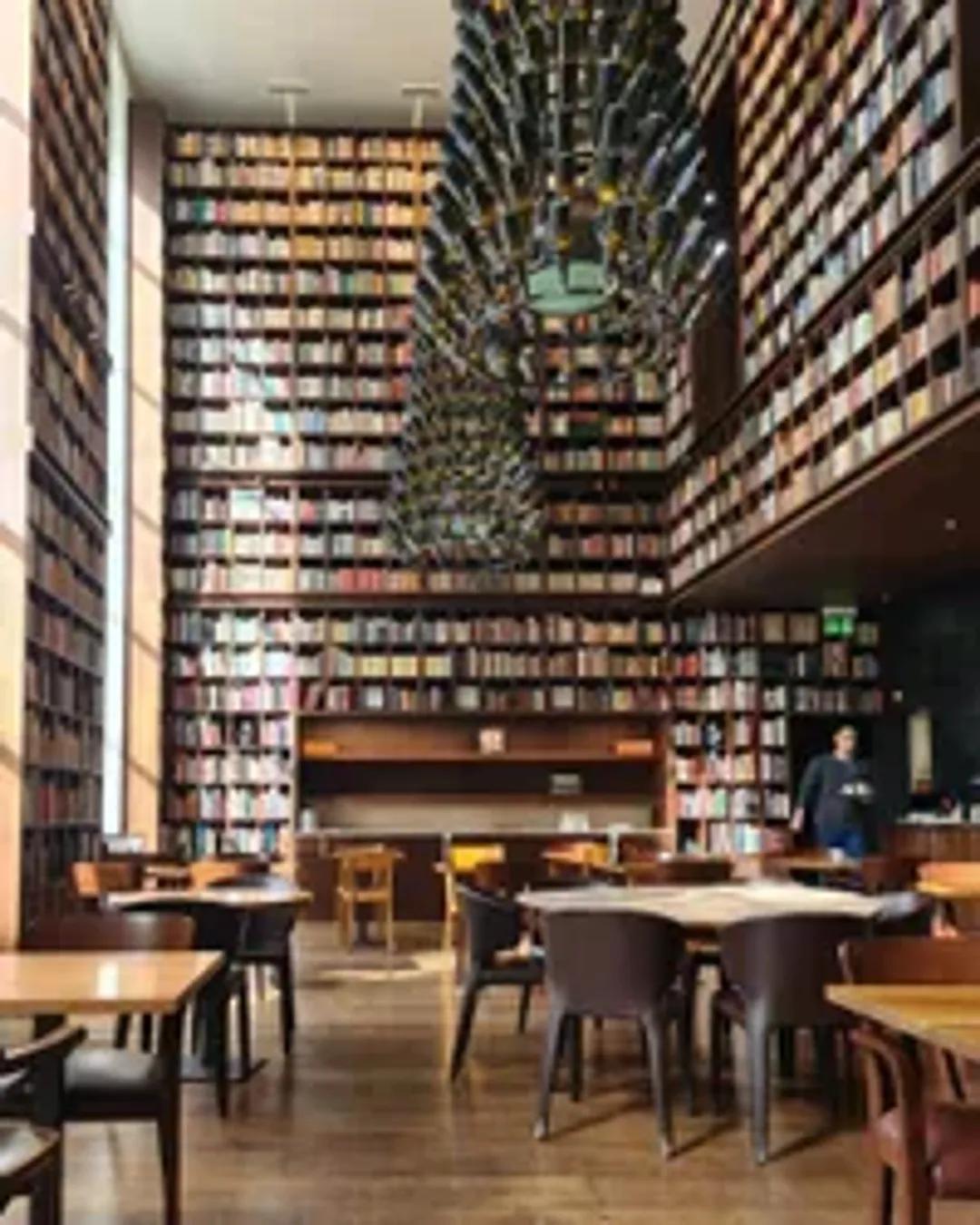 B2 Hotel & Library Cafe