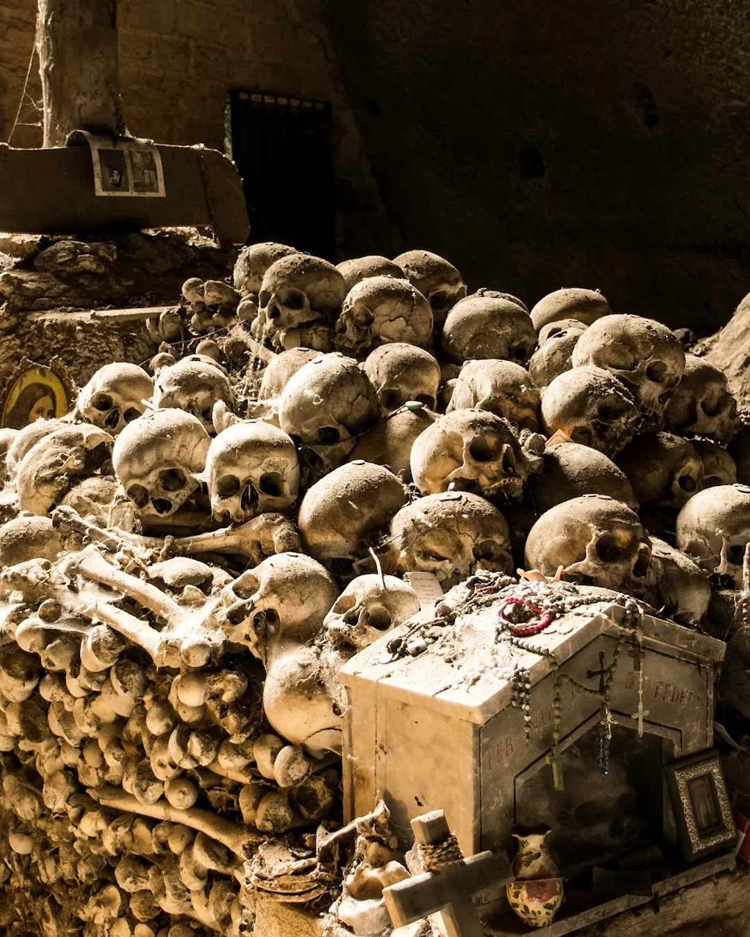 Cimitero Delle Fontanelle - Napoli, Italy - Rexby, image size:1080x1350