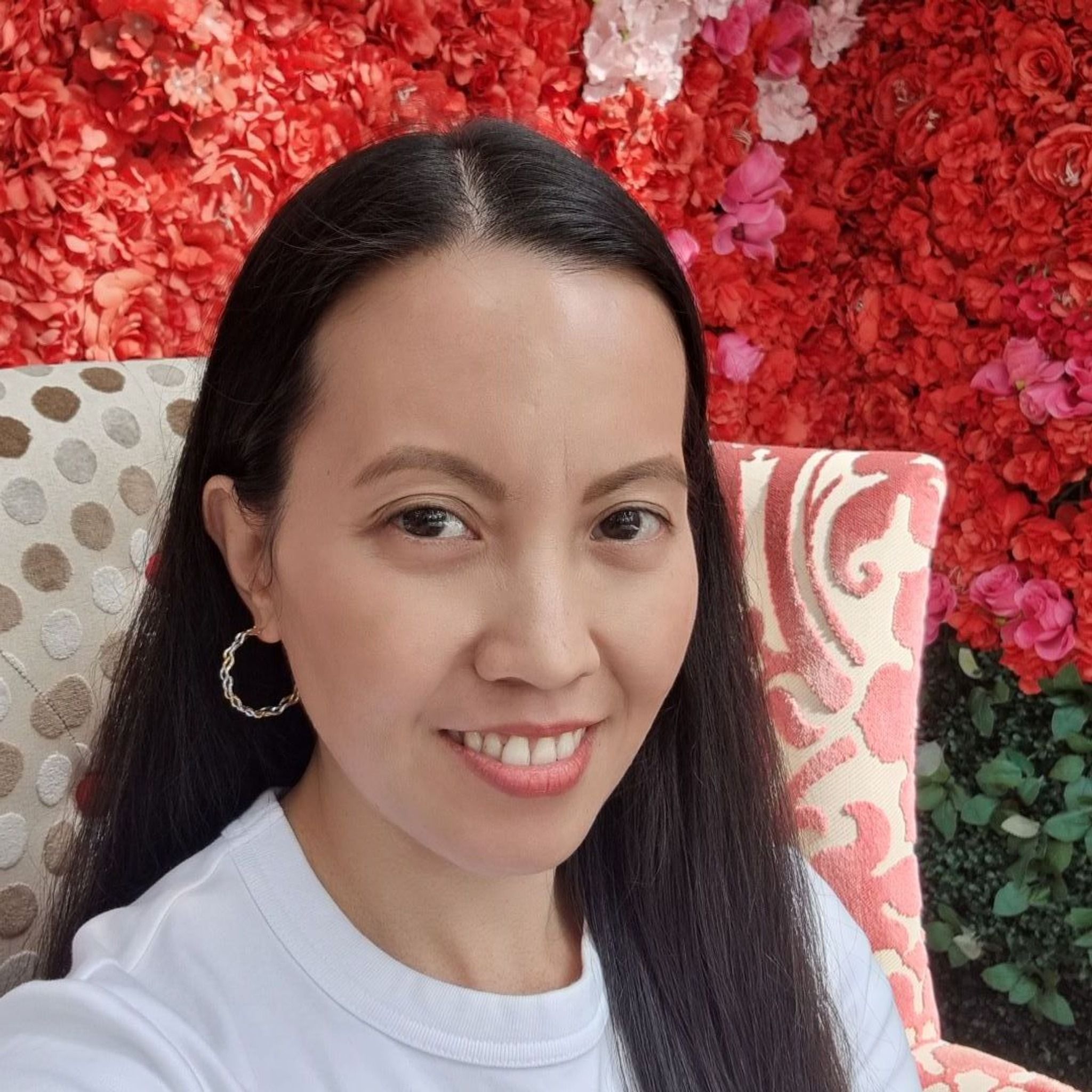 Anna Macaraig - ExploreToConnect