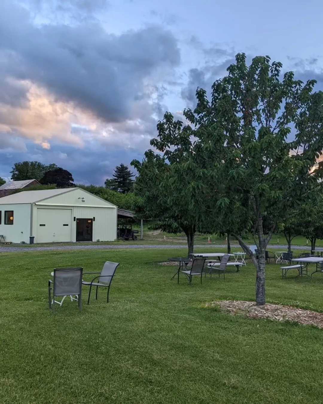 Whitecliff Vineyard at Hudson, NY