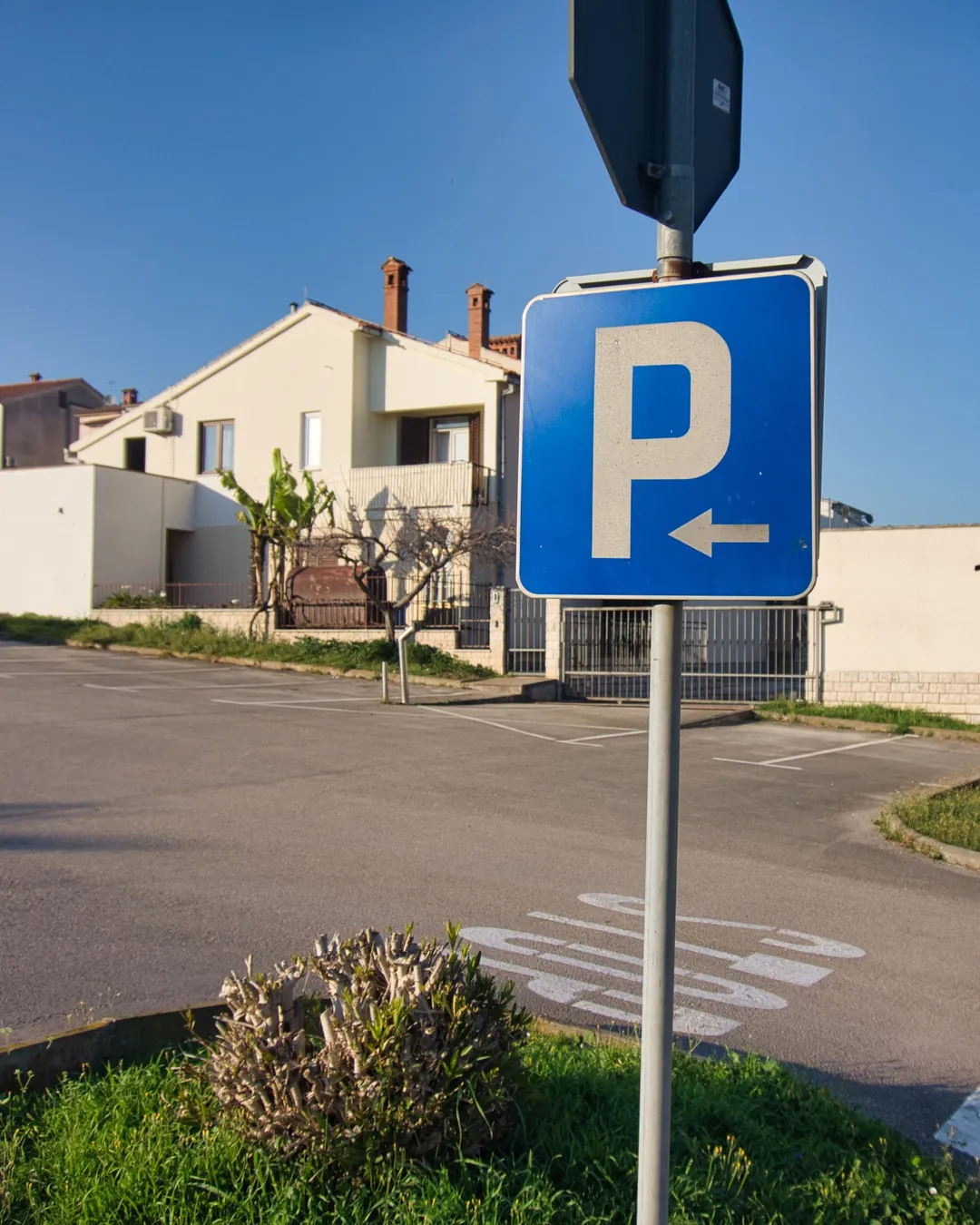 Vrsar: Kostenloser Parkplatz