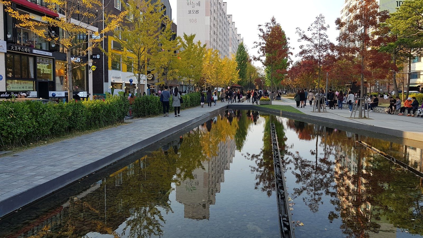 Gyeongui Line Forest Park