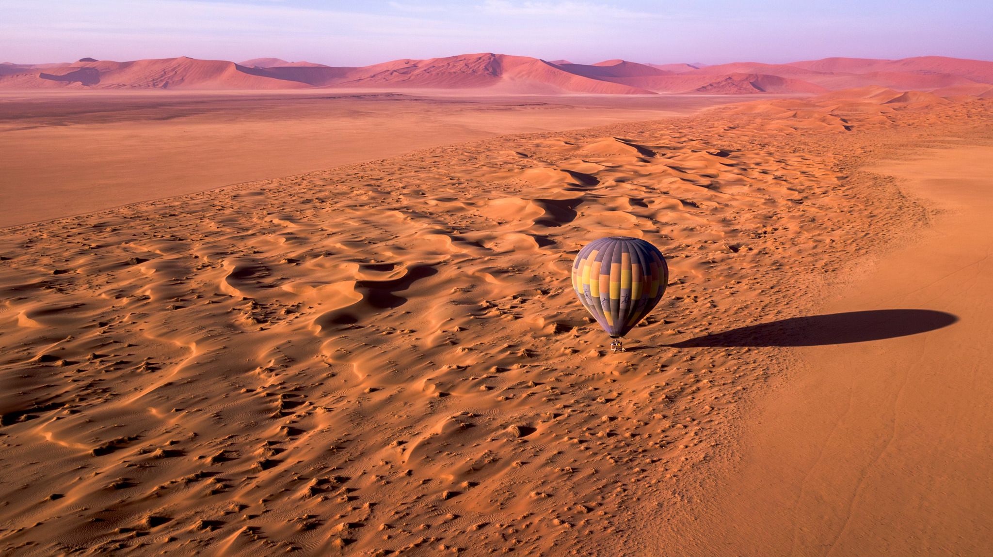 Hot air ballooning 