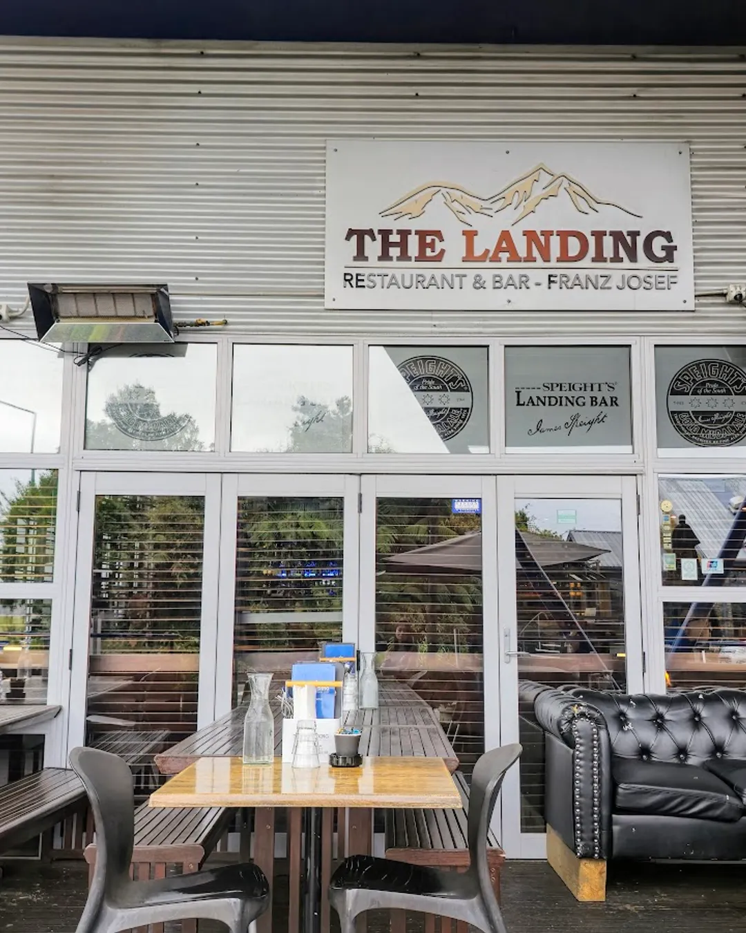 The Landing Restaurant & Bar