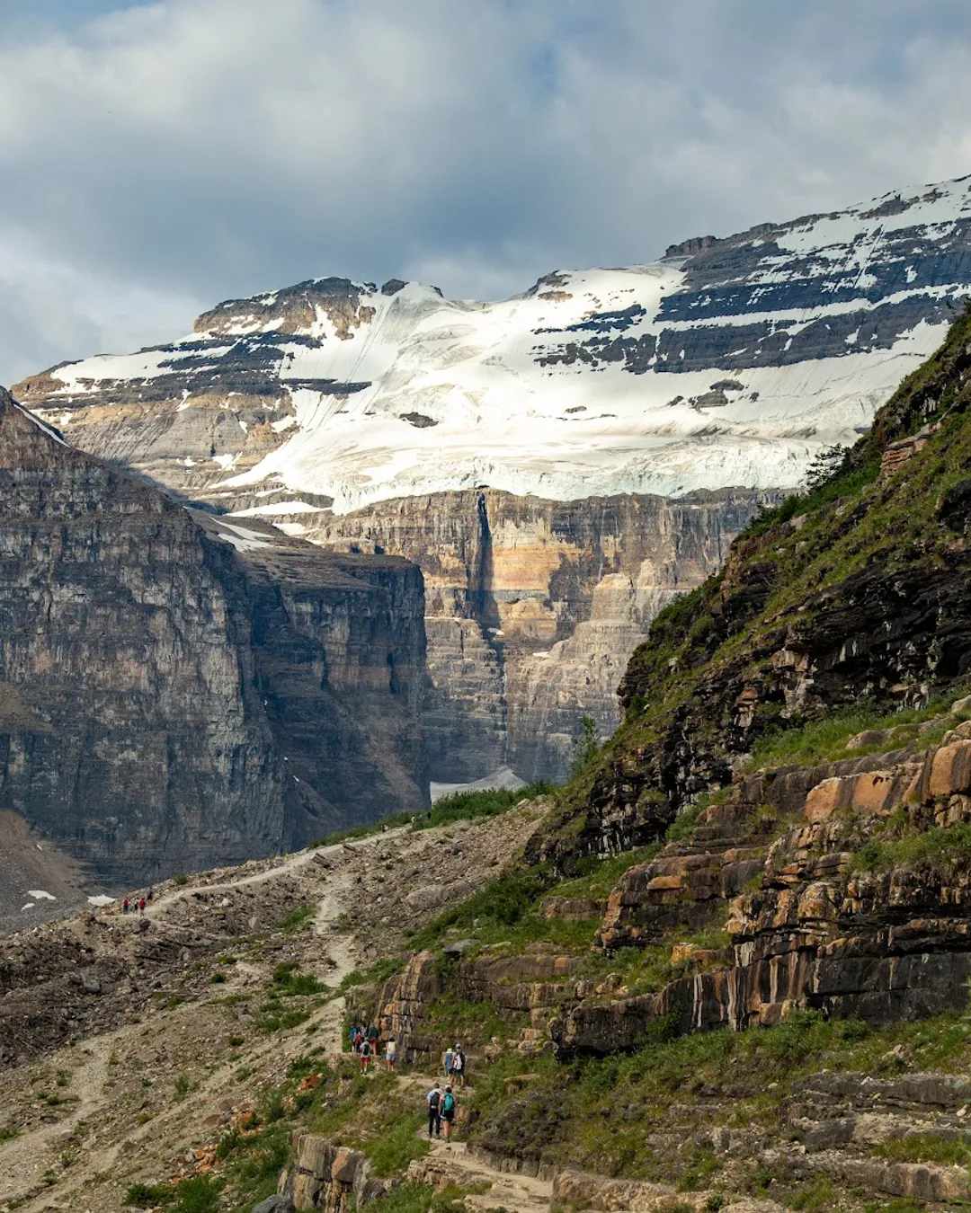 Plain of Six Glaciers