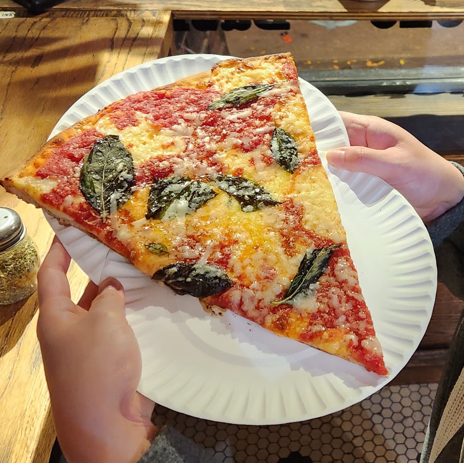 Artichoke Basille's Pizza - New York, United States - Rexby