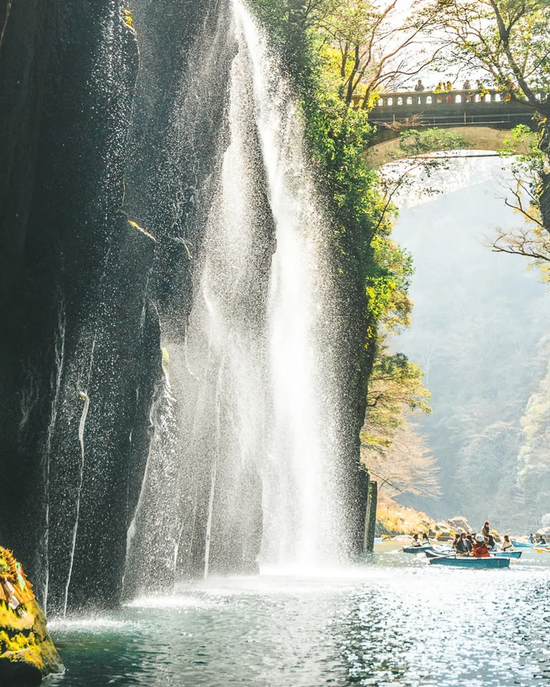 Takachiho Gorge - Japan - Rexby