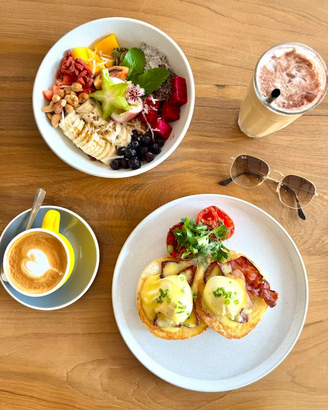 Milk & Madu Beach Road - Bali, Indonesia - Rexby