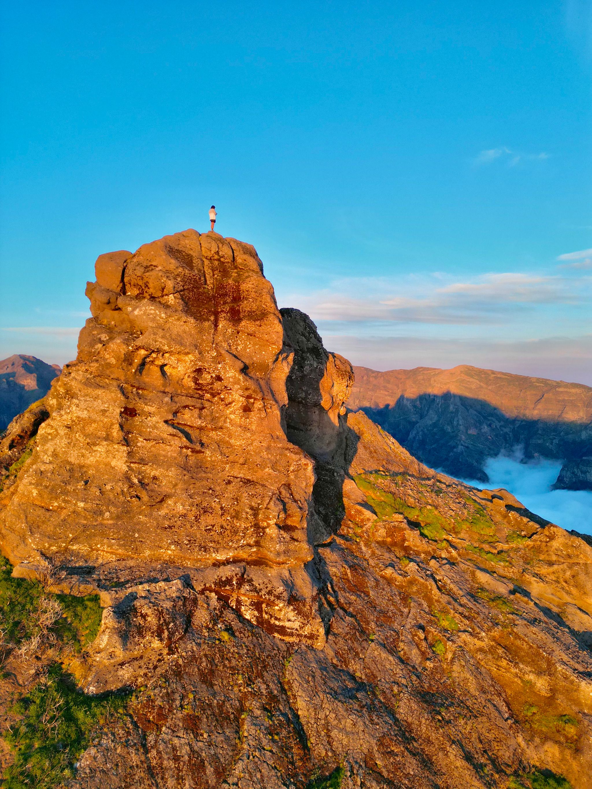 Hike to Pico Grande - Part of Caminho Real da Encumeada
