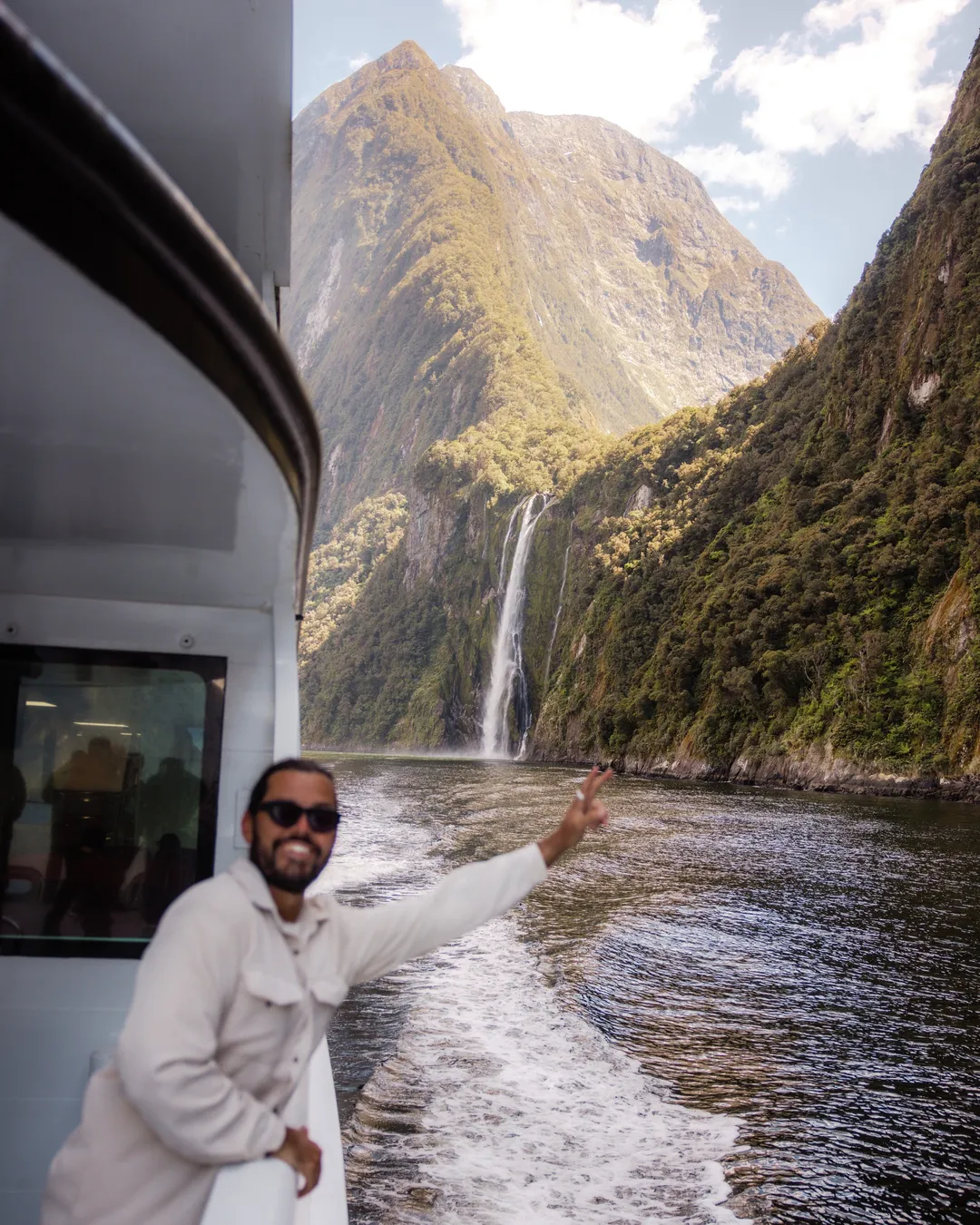 Southern Discoveries - Milford Sound Visitor Centre