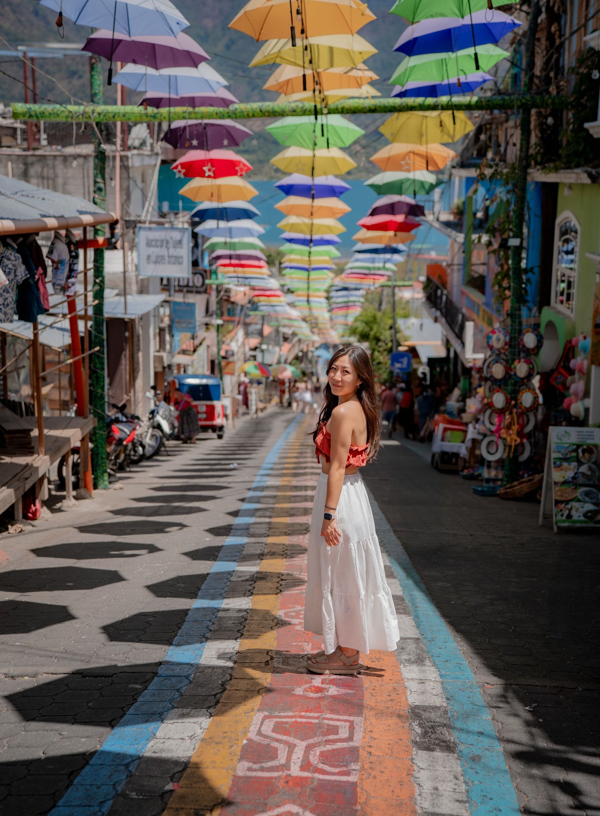 La Calle de las Sombrillas