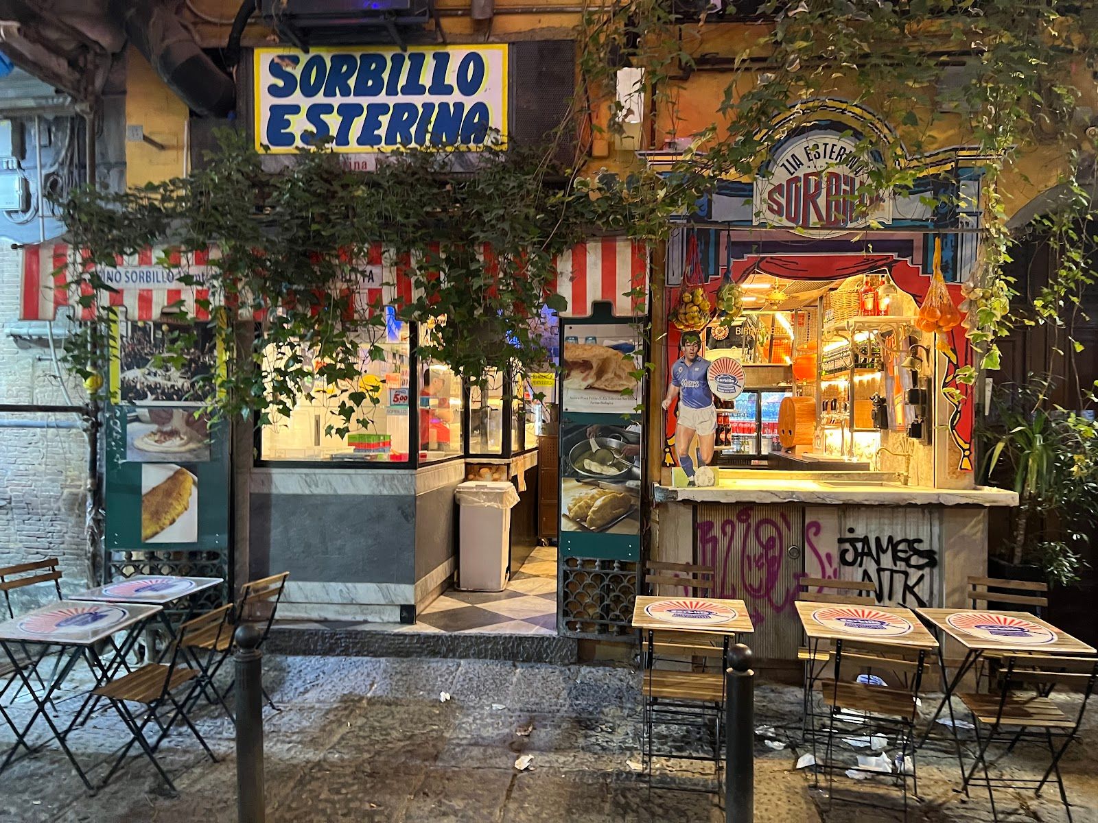 Zia Esterina Sorbillo Pizza Fritta