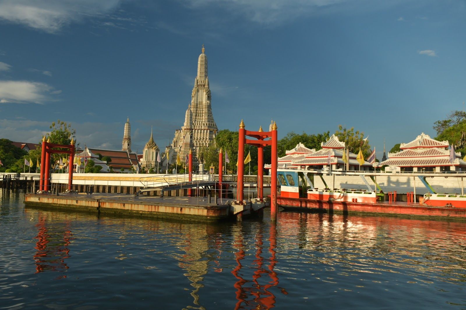 Wat Arun Ferry Pier
