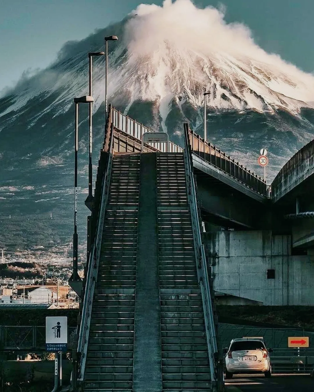 Fujisan Yumeno Ohashi Bridge