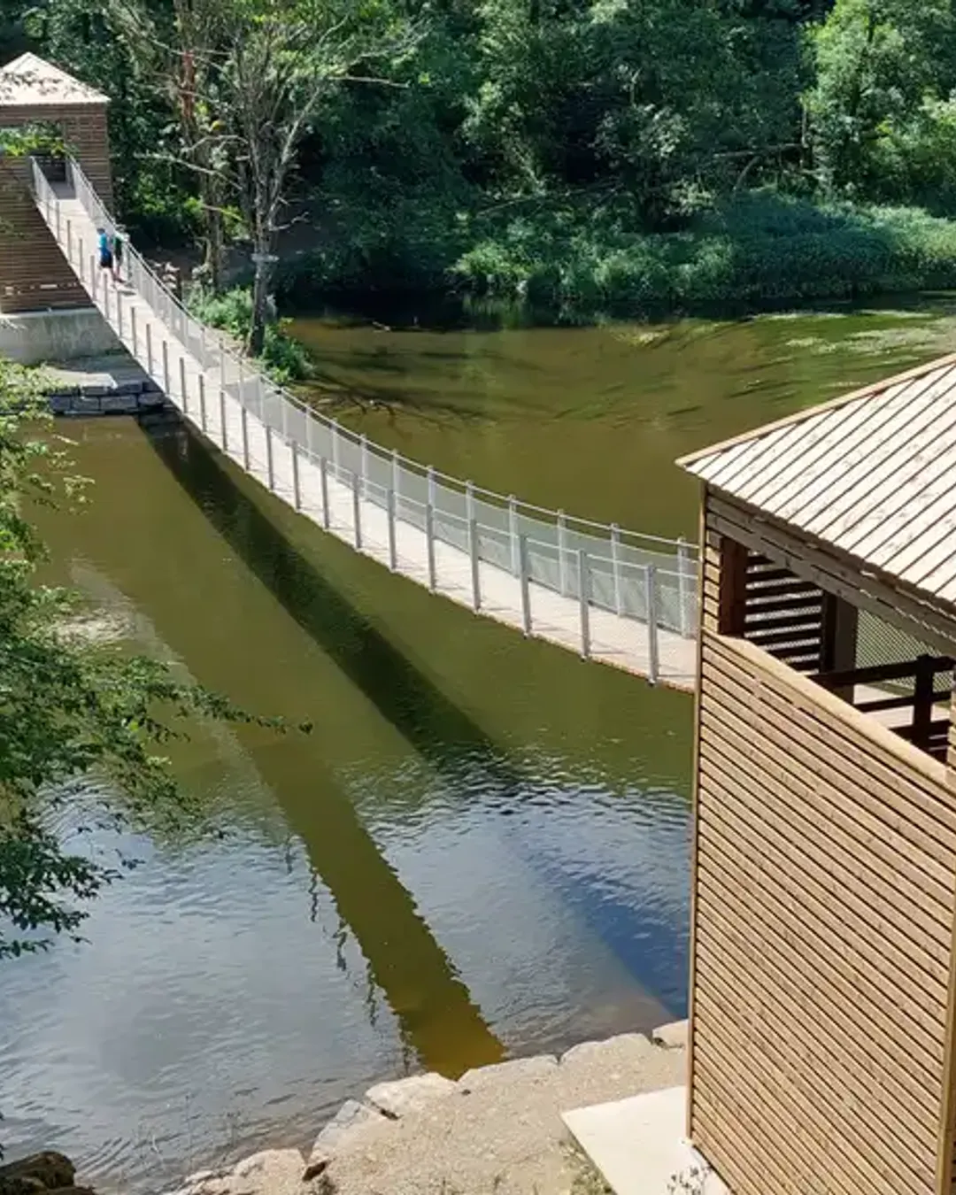 La Passerelle du Moulin de L'épine