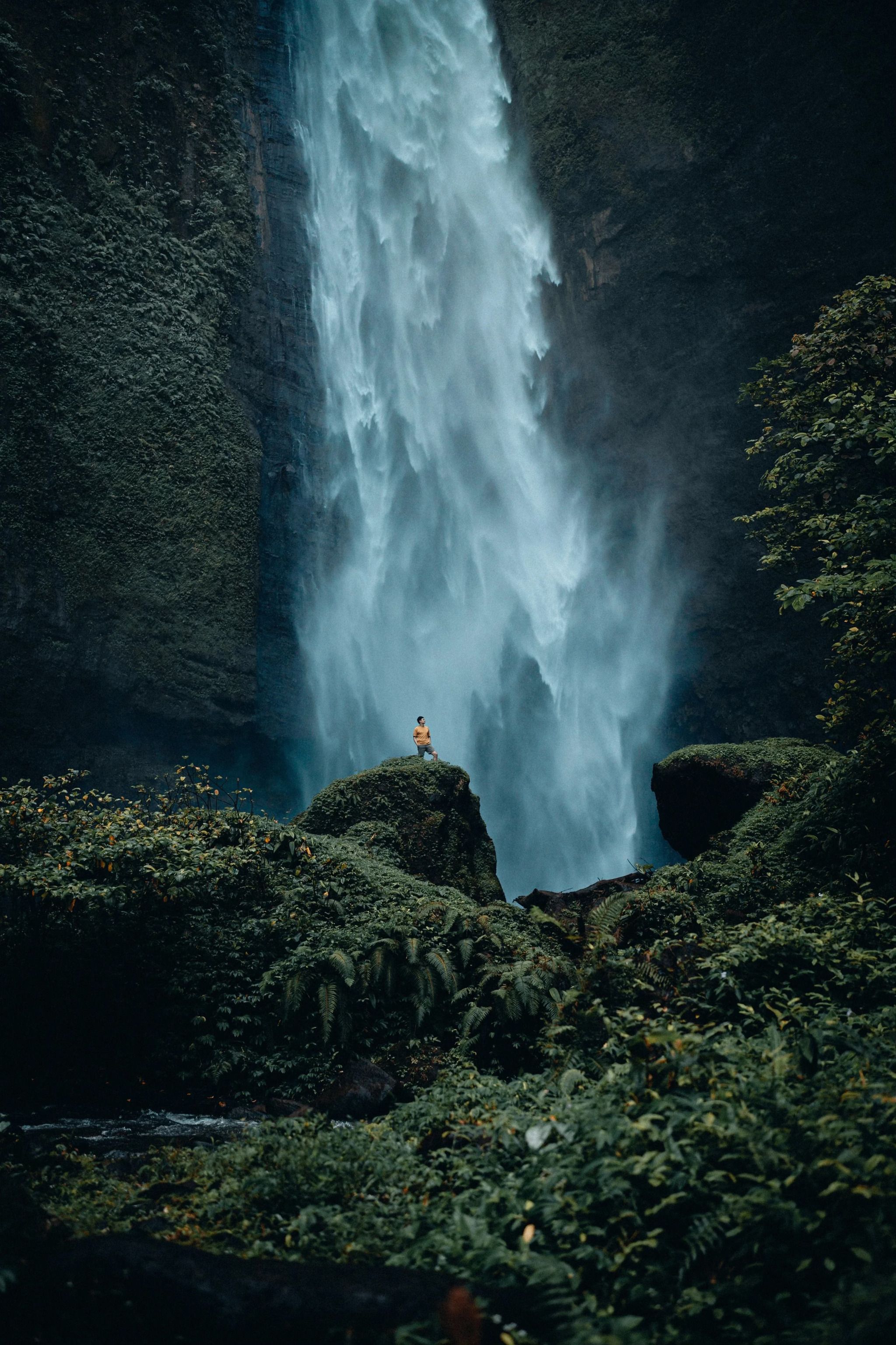 Air Terjun Kabut Pelangi