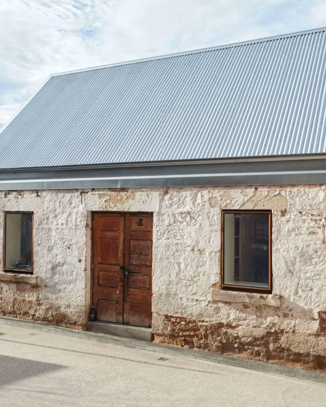 The Barn Battery Point 