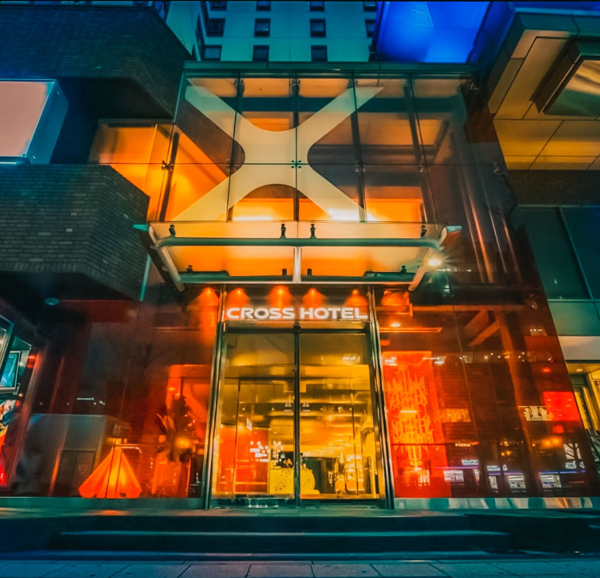 cross hotel osaka
