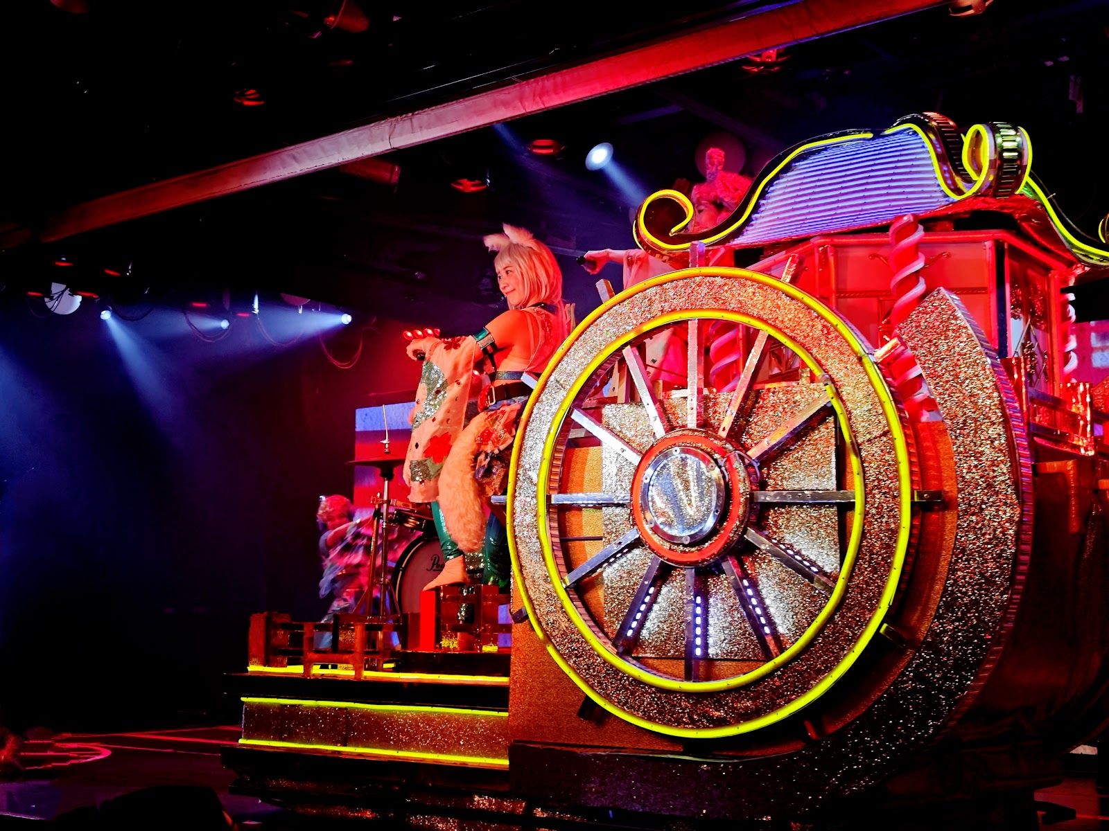ONEQ オネキュー (China town cabaret) Rexby