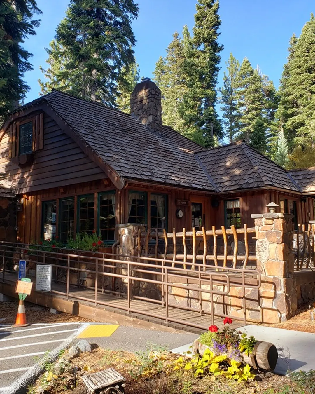 The Cottage Inn at Lake Tahoe