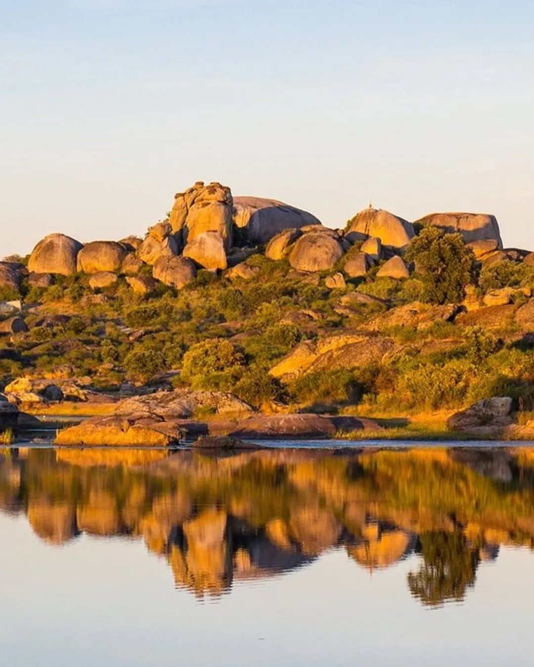 Monumento Natural Los Barruecos