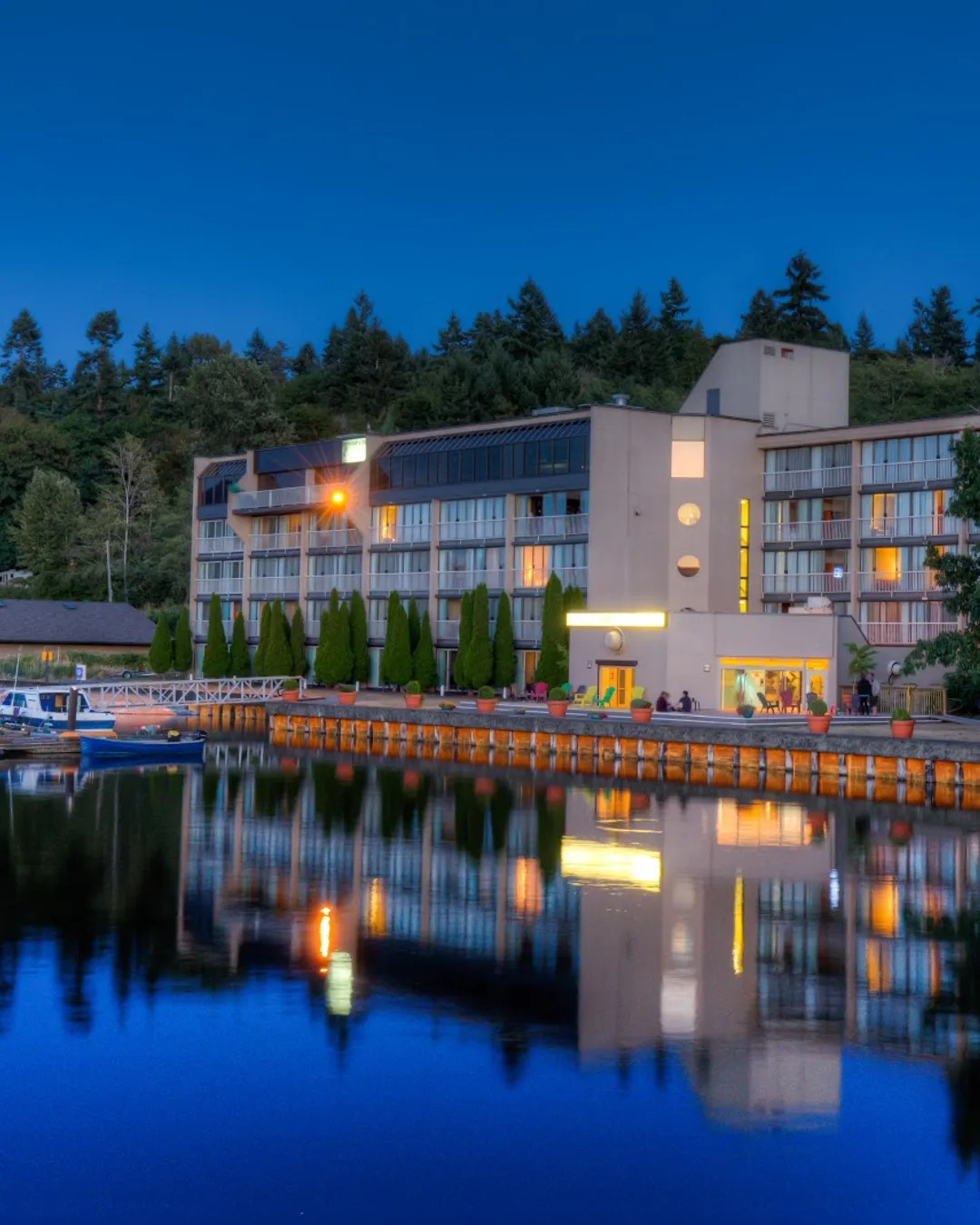 Oceanfront Suites at Cowichan Bay