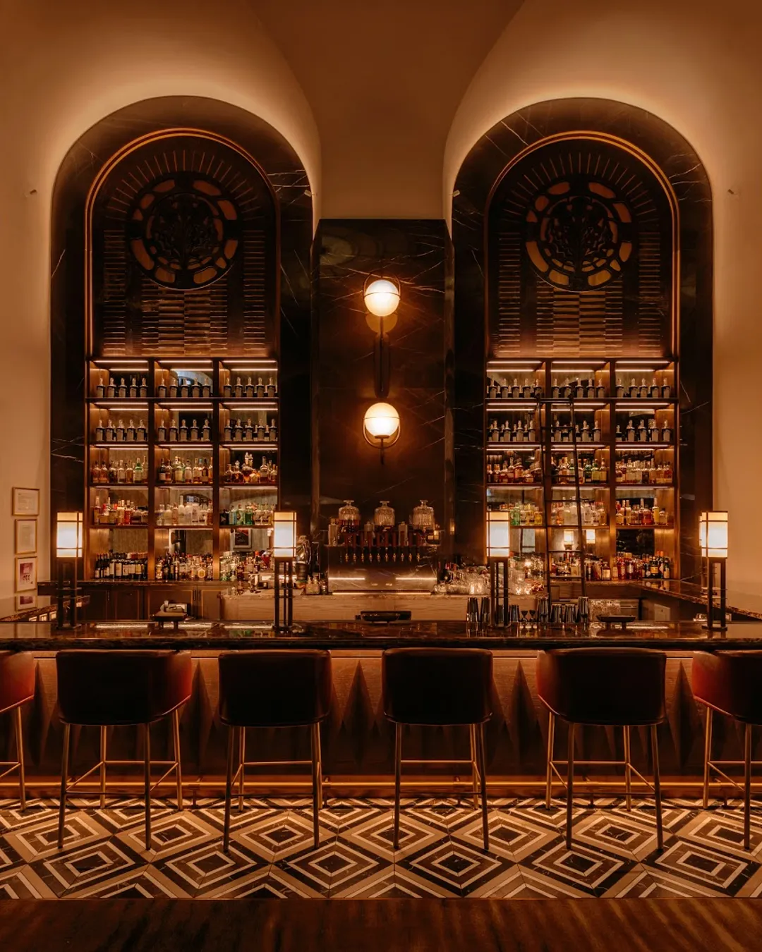 Rundle Bar at Fairmont Banff Springs