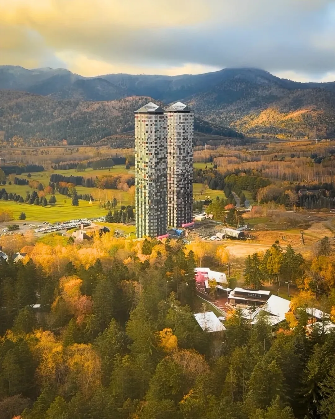 Tomamu The Tower by Hoshino Resorts