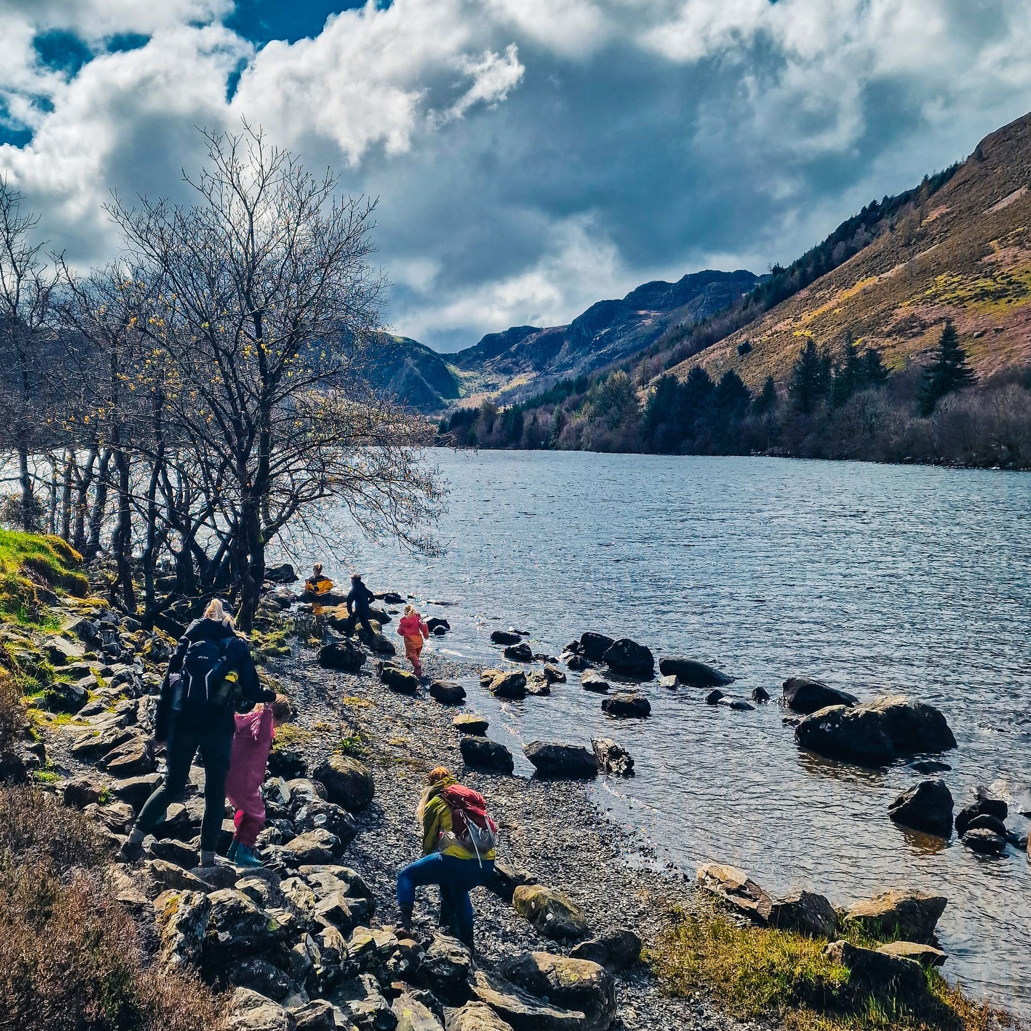Llyn Crafnant - Lake walk/cycle