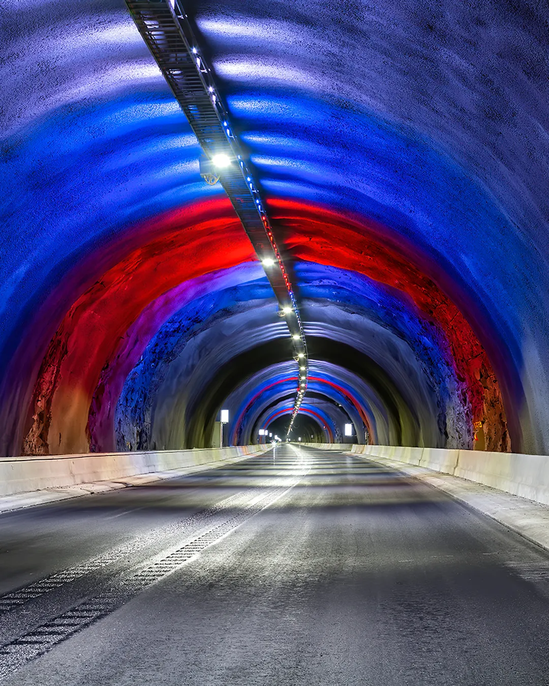 Eysturoy Tunnel