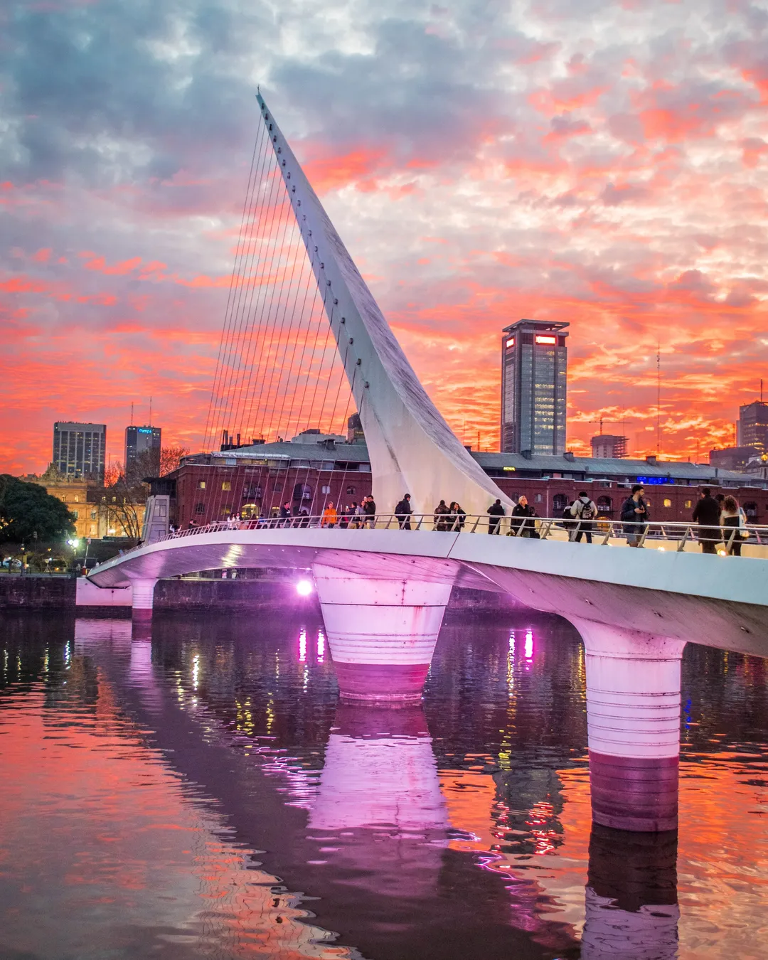 Puente de la Mujer