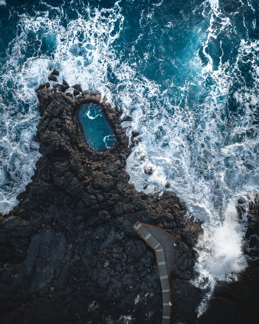 Brimketill lava rock pool