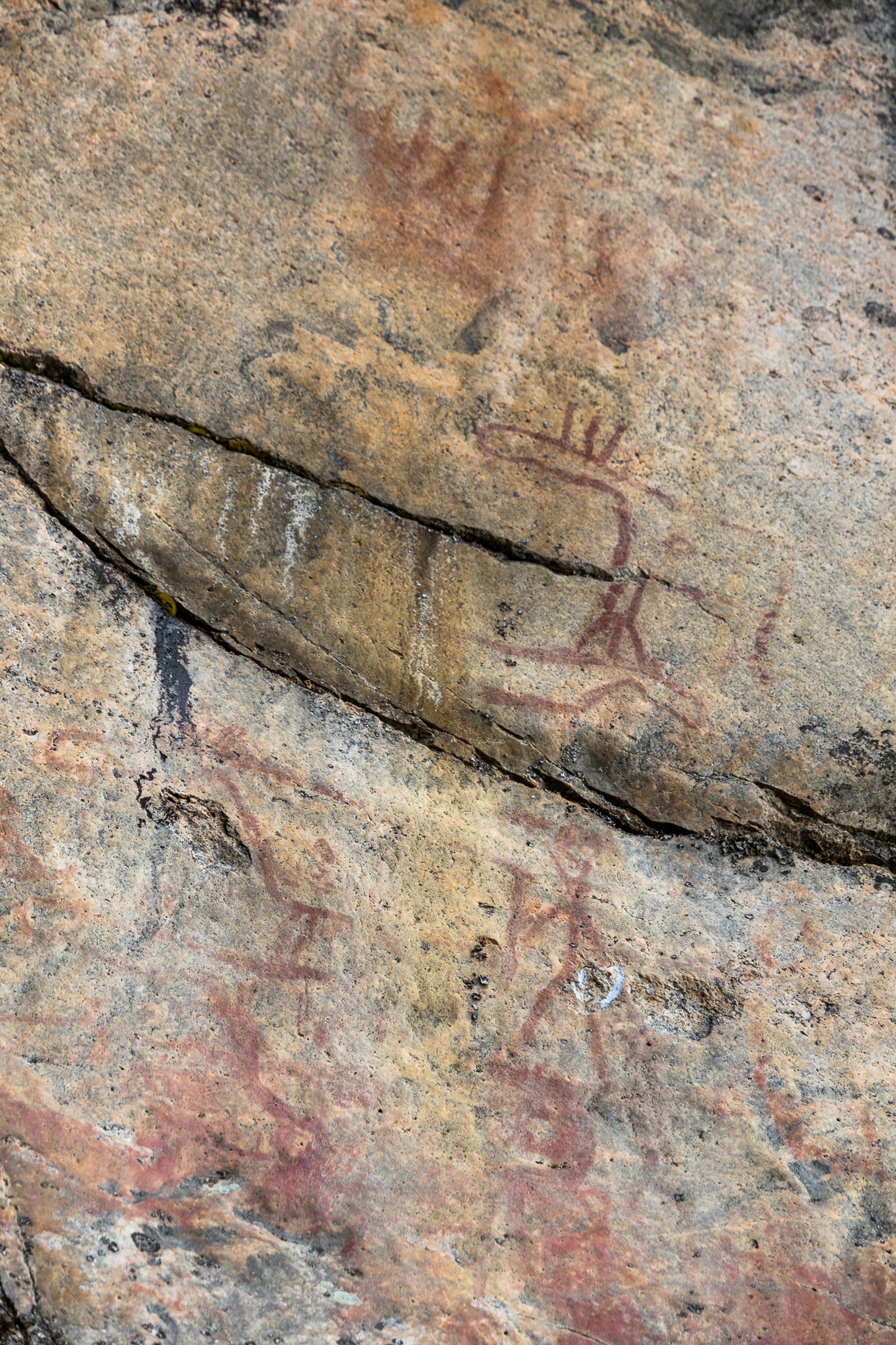 Astuvansalmi rock paintings - Astuvansalmen kalliomaalaukset