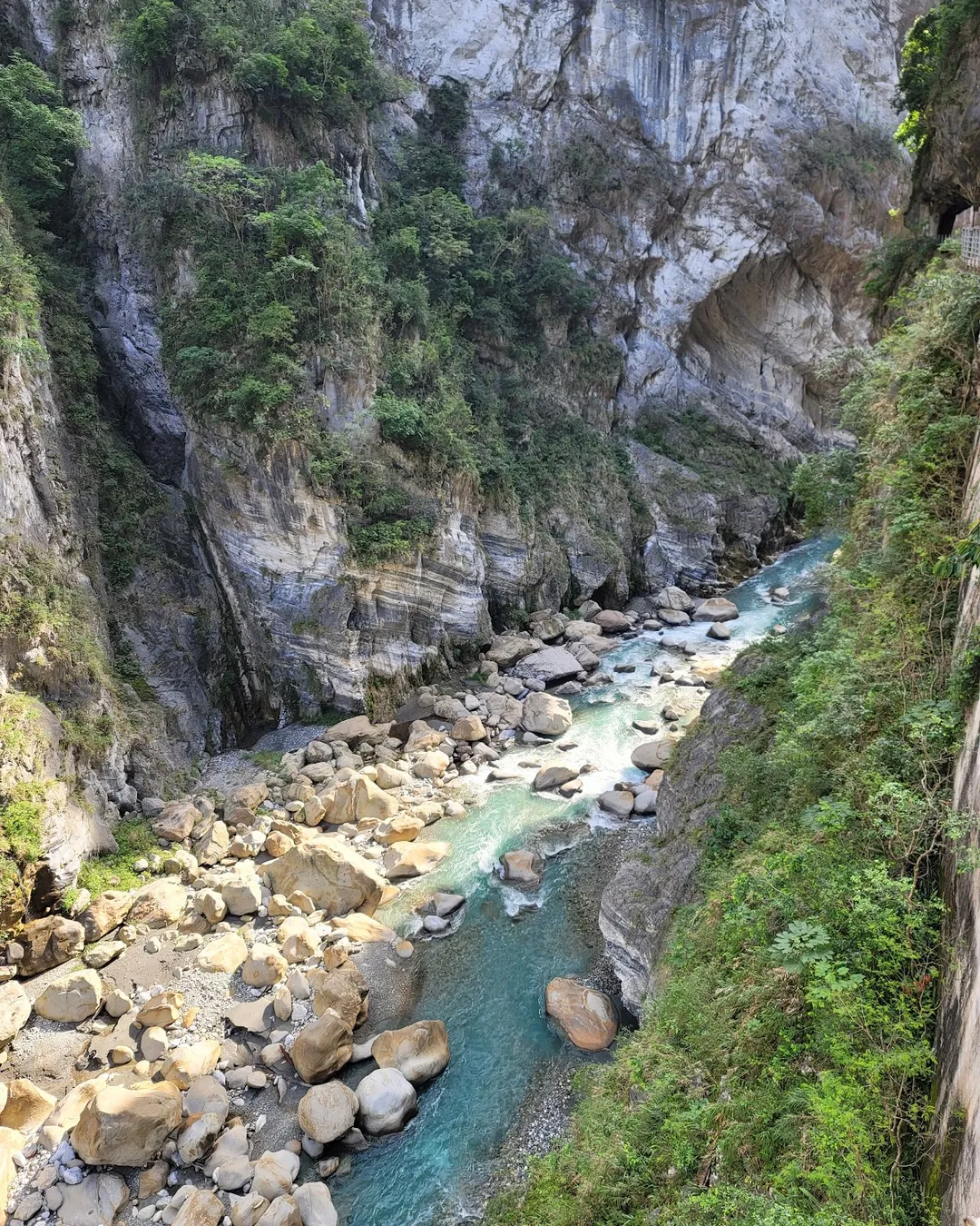 Yanzikou Trail