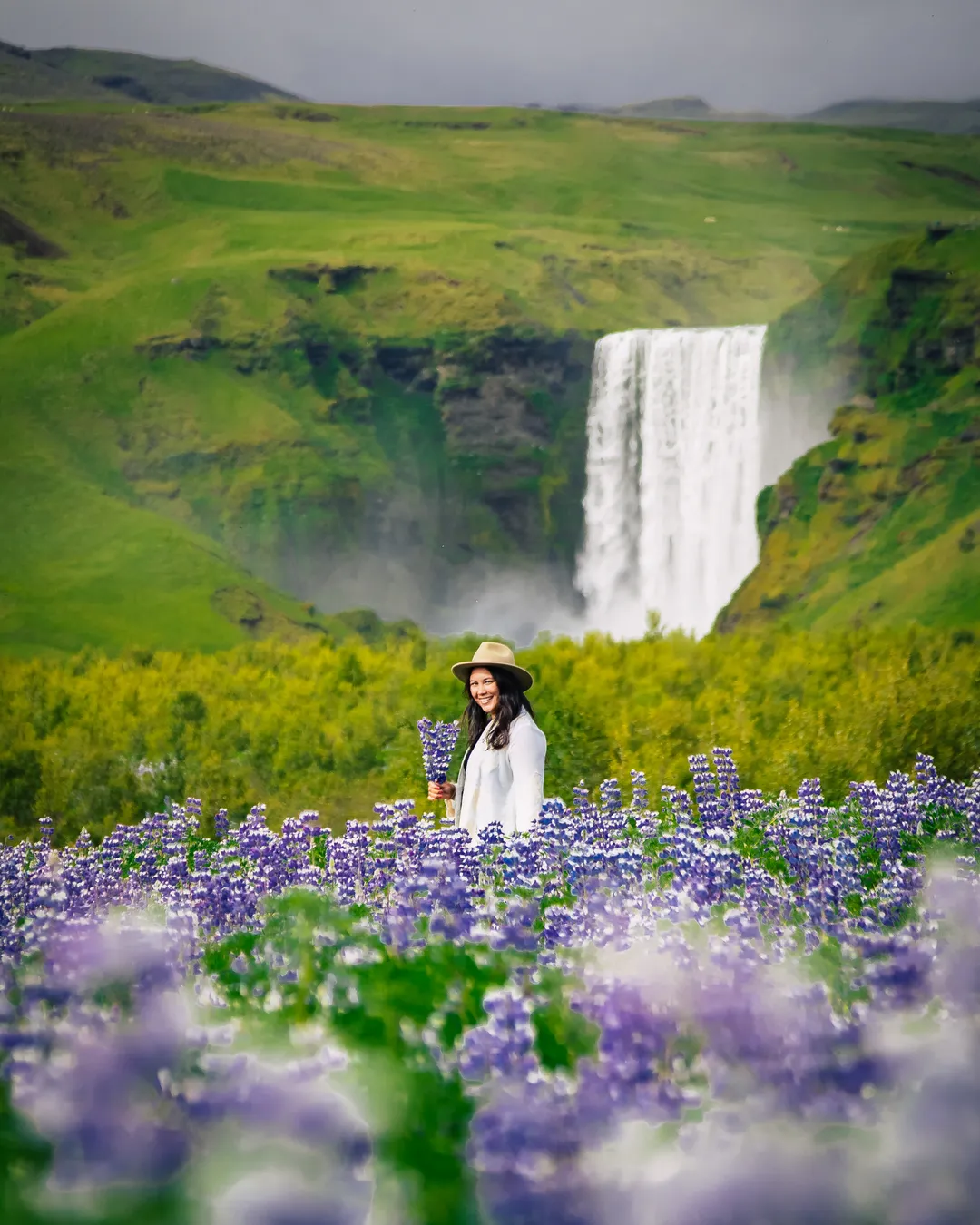 Skógafoss waterfall