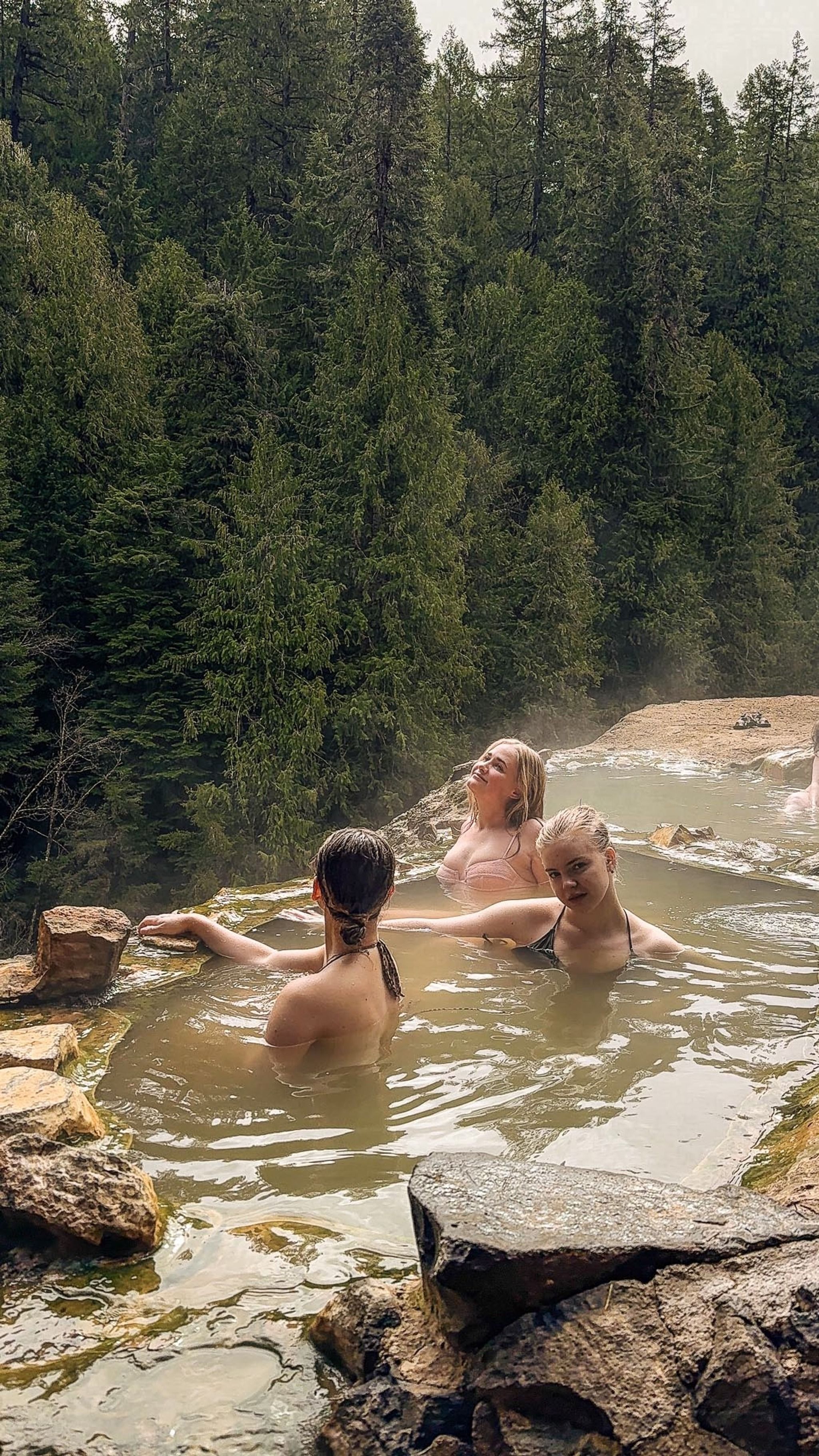 Umpqua Hot Springs