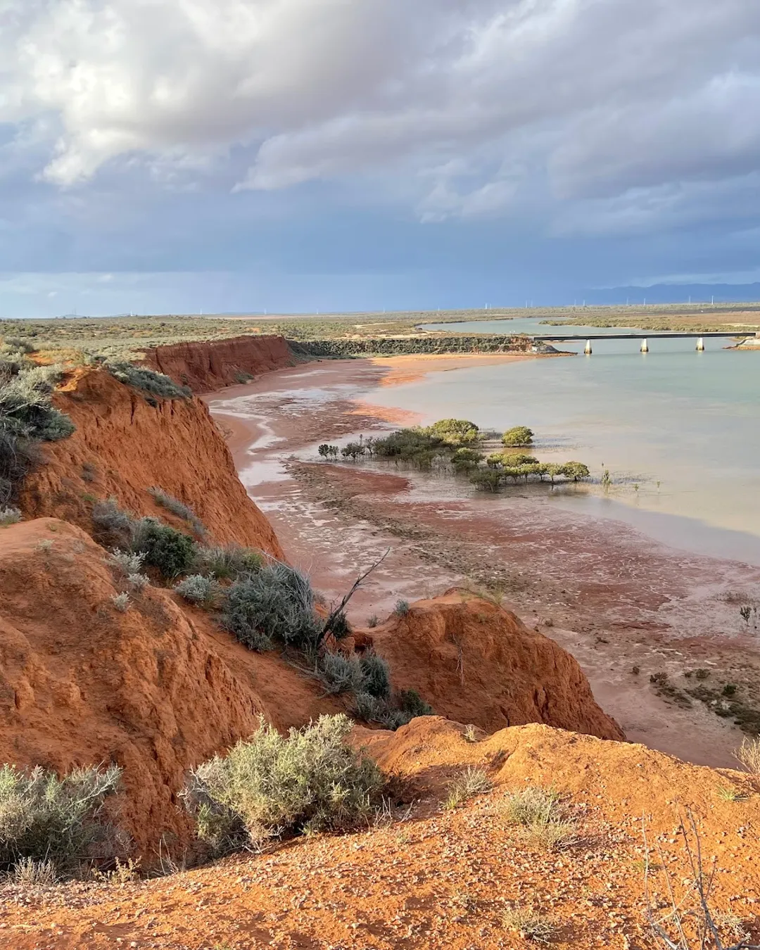 Matthew Flinders Red Cliff Lookout