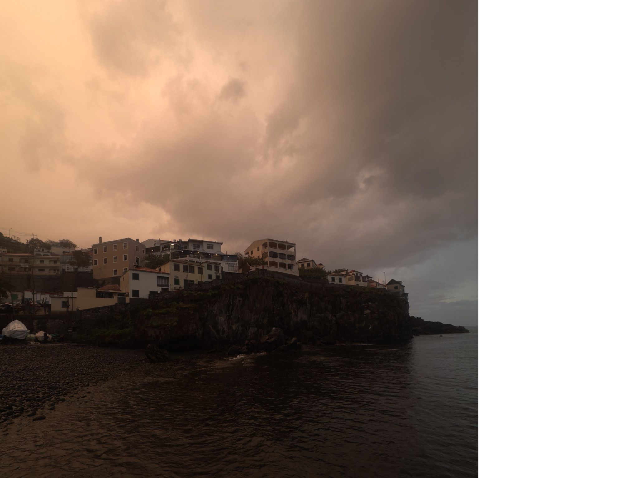 Câmara de Lobos Harbour
